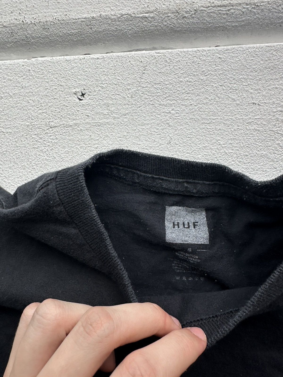 Huf × Vintage ❗️HUF vintage 90s BIG LOGO t shirt sk8 rap black Size US S / EU 44-46 / 1 - 8 Thumbnail