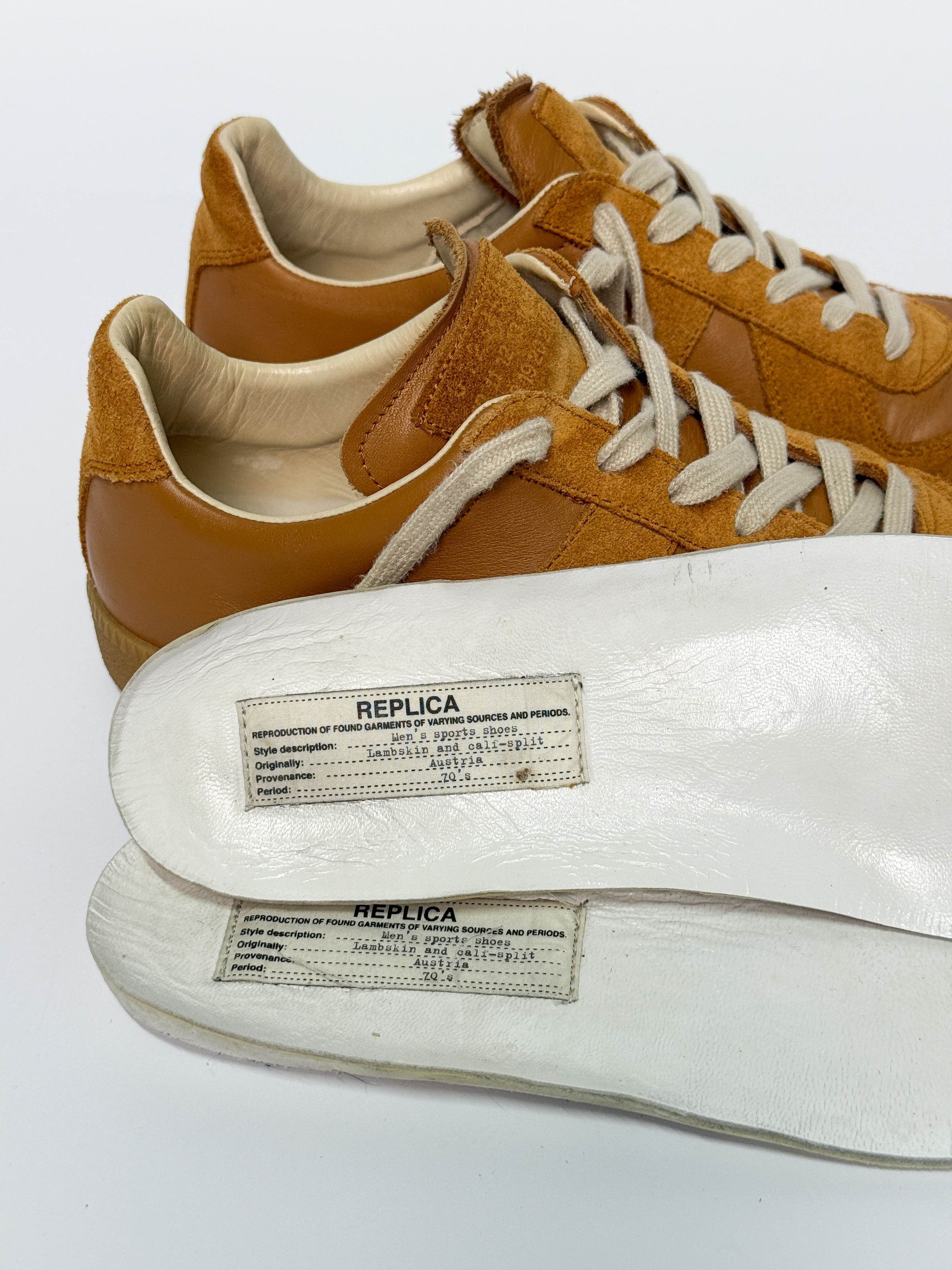 Maison Margiela Maison Margiela 'Replica' GATs Brown Size US 7 / EU 40 - 9 Thumbnail
