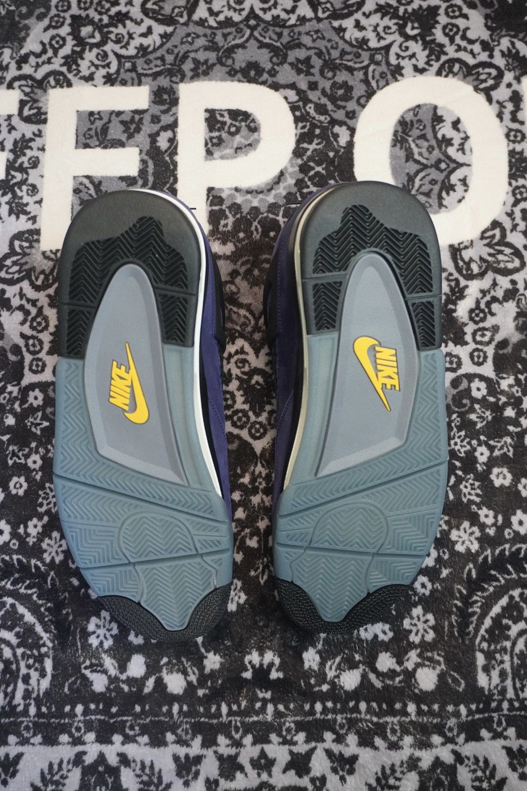 Jordan Brand Air Jordan 4- Lakers/ Lakeshow Sz. 12 Size US 12 / EU 45 - 5 Thumbnail