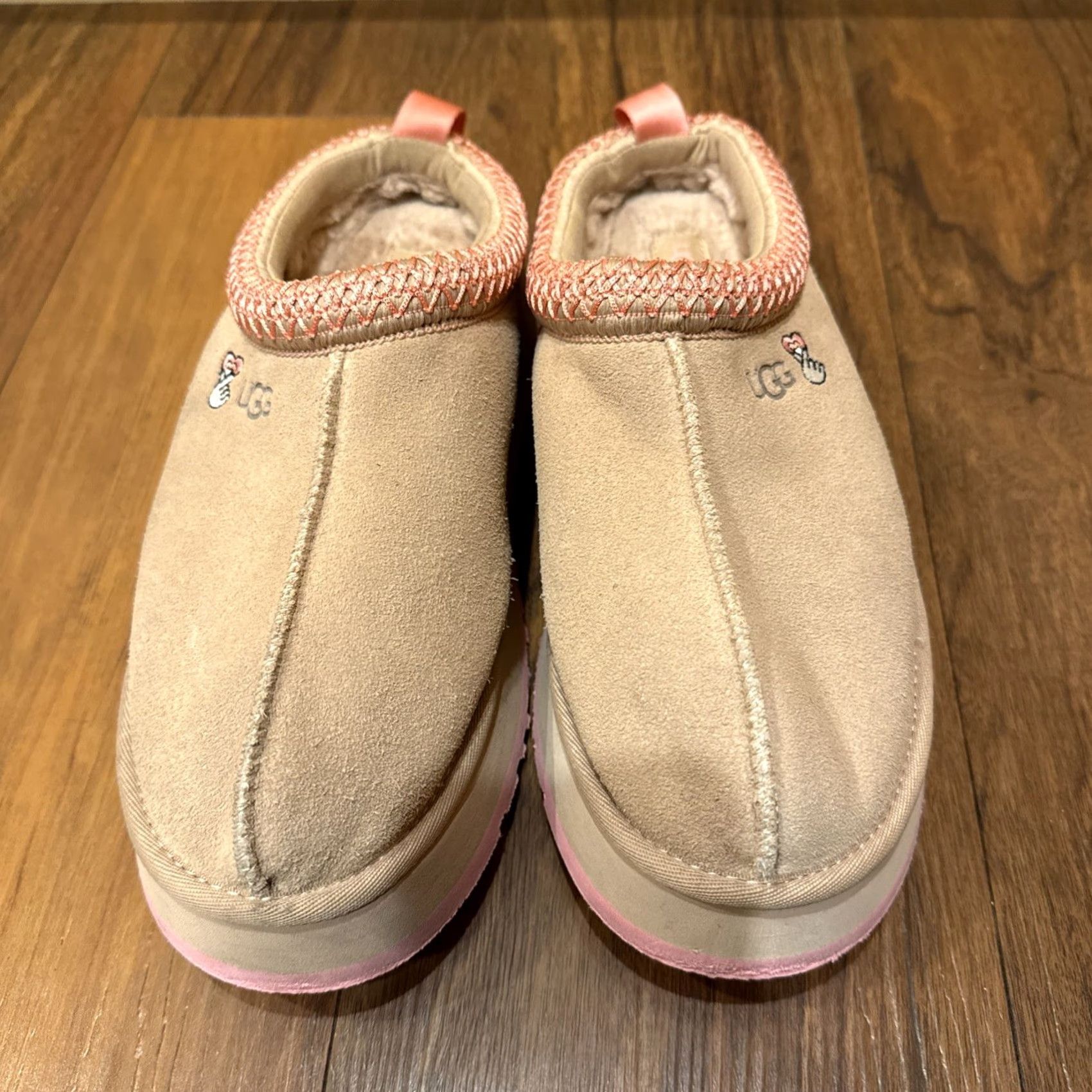 Ugg UGG Slipper Womens 10 Taupe Pink Trim Shearling Platform Rare Tazz Love 25 Slip-On Wool Lining Card Heart Limited Edition Size US 10 / IT 40 - 2 Thumbnail