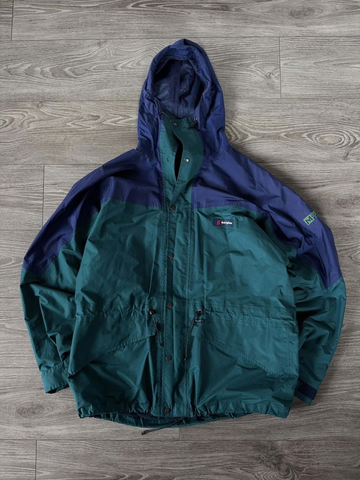 Berghaus Vintage Berghaus 00s Waterproof Regular Gorpcore Jacket Size US XL / EU 56 / 4 - 1 Thumbnail