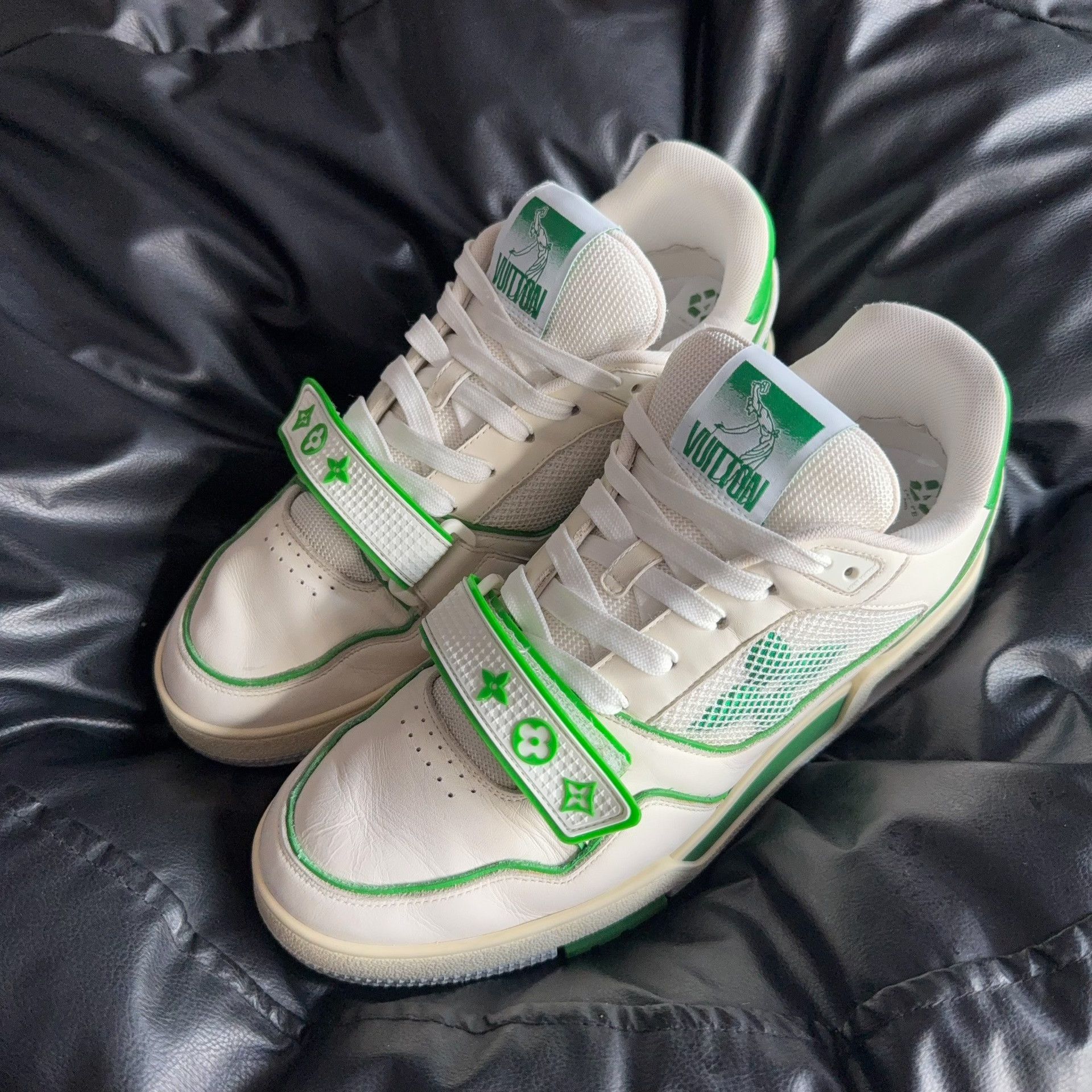 Louis Vuitton Louis Vuitton Training Green Lowtop Sneakers 42 Men Size US 9 / EU 42 - 1 Thumbnail