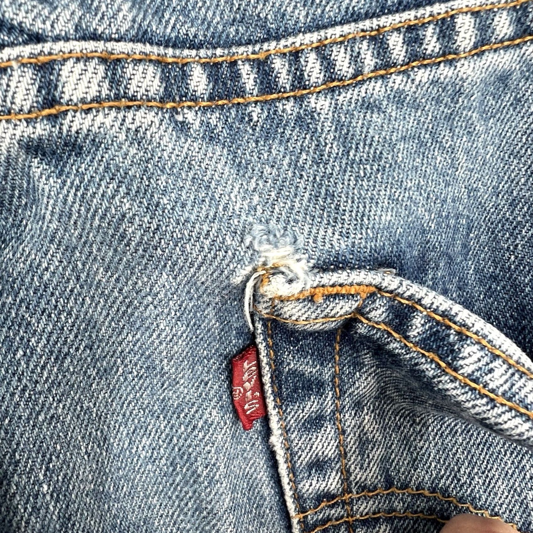 Levi's VINTAGE Levi's 505 Jeans Shirt? (Oops) Size US 34 / EU 50 - 7 Thumbnail