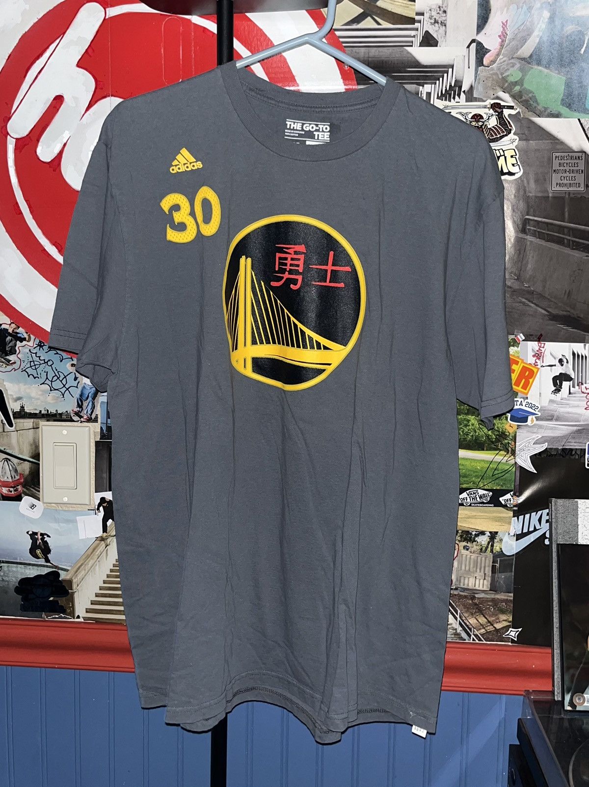 Adidas Stephen Curry #30 Chinese New Year Warriors Tee Shirt Jersey Size US XL / EU 56 / 4 - 1 Thumbnail