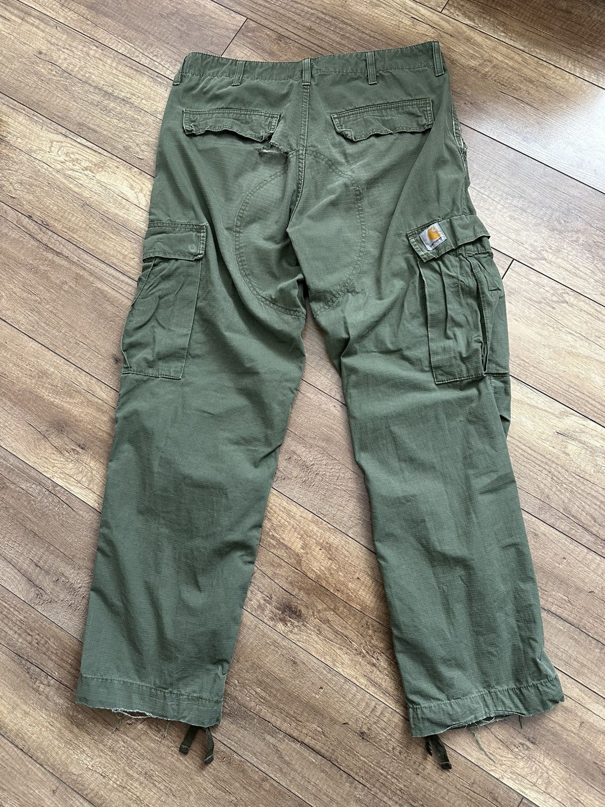 Carhartt Carhartt Regular Cargo Pants Vintage Distressed Size US 33 - 1 Thumbnail