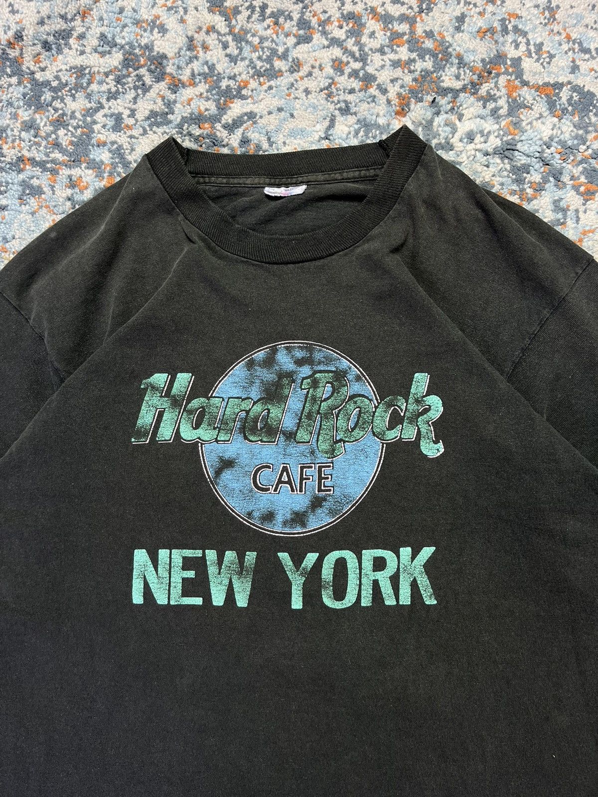 Hard Rock Cafe × Vintage Vintage 80s Hard Rock Cafe - New York worn to perfection tee Size US L / EU 52-54 / 3 - 4 Thumbnail