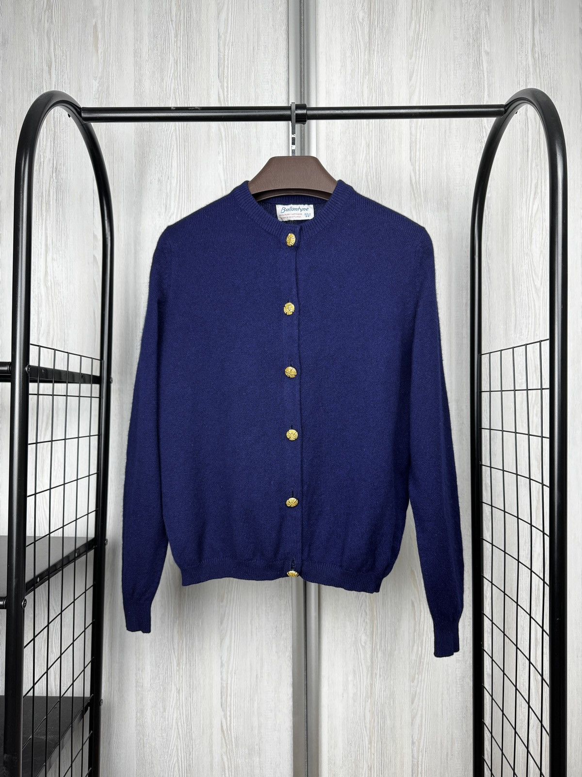 Ballantyne Ballantyne vintage made in Scotland pure cashmere cardigan Size L / US 10 / IT 46 - 1 Thumbnail