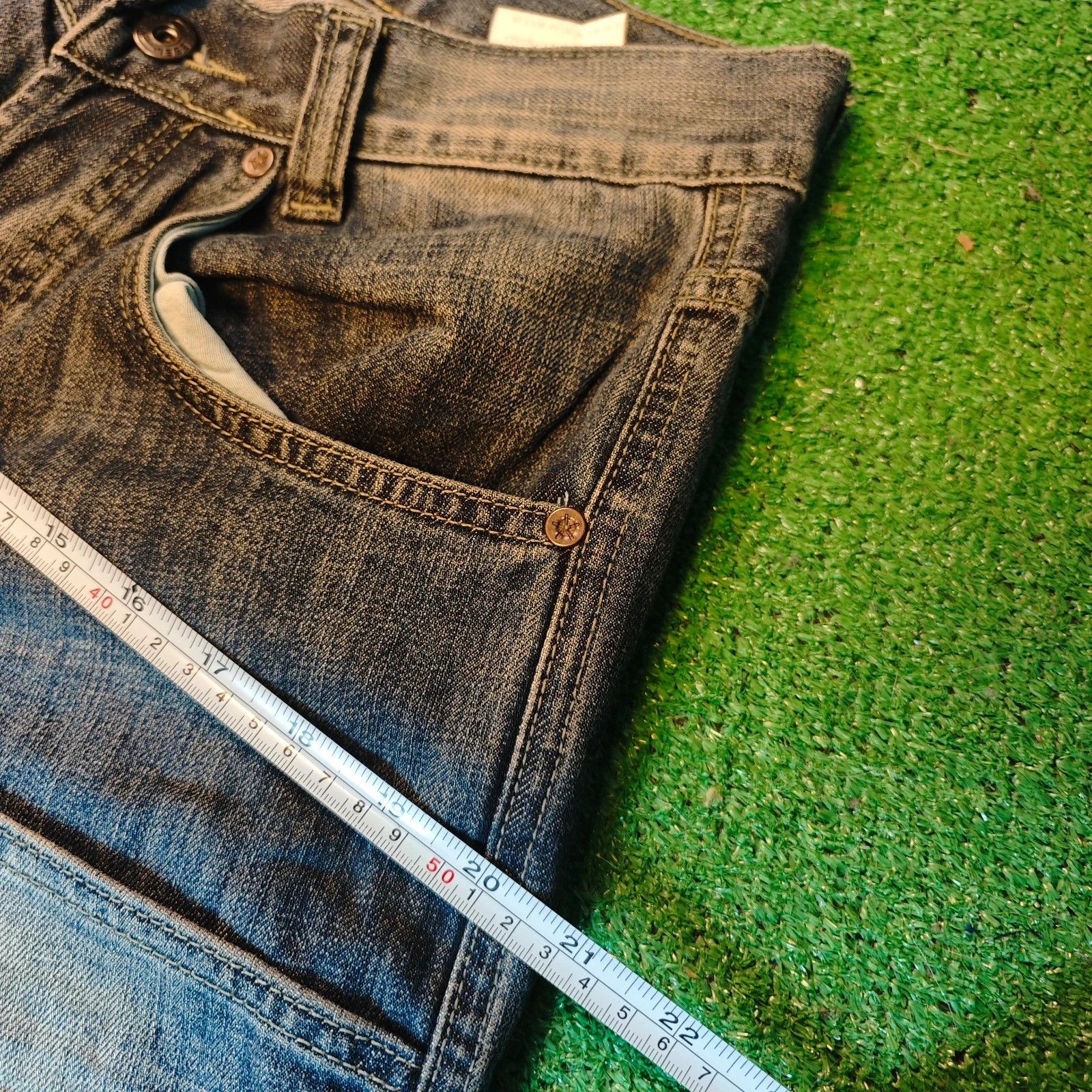 Diesel Vintage Diesel Jeans Mens 30 Blue straight classic Size US 30 / EU 46 - 15 Thumbnail
