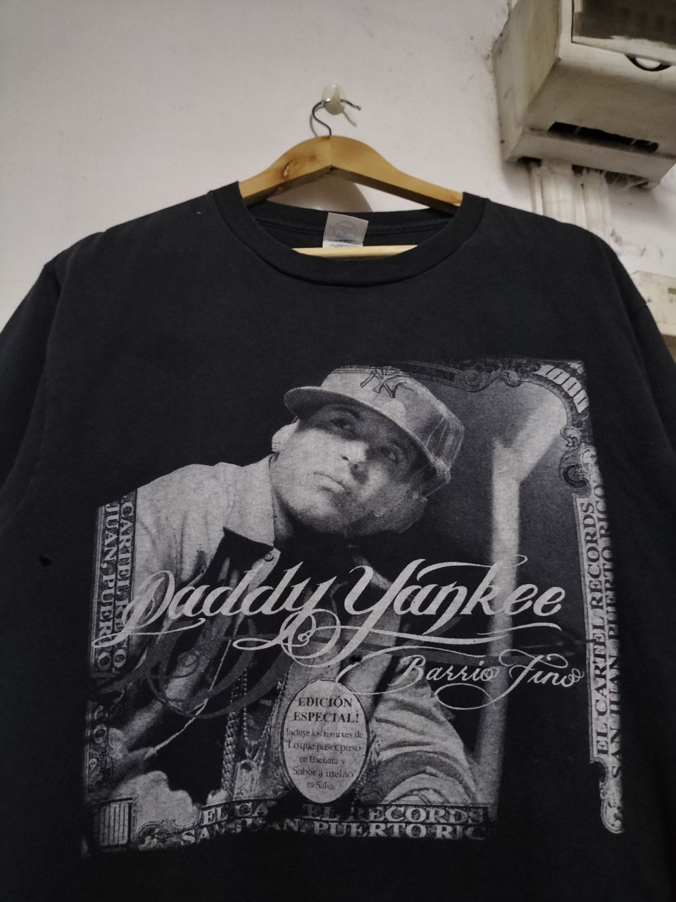 Rare vintage Daddy Yankee Barrio Fino Album 2004