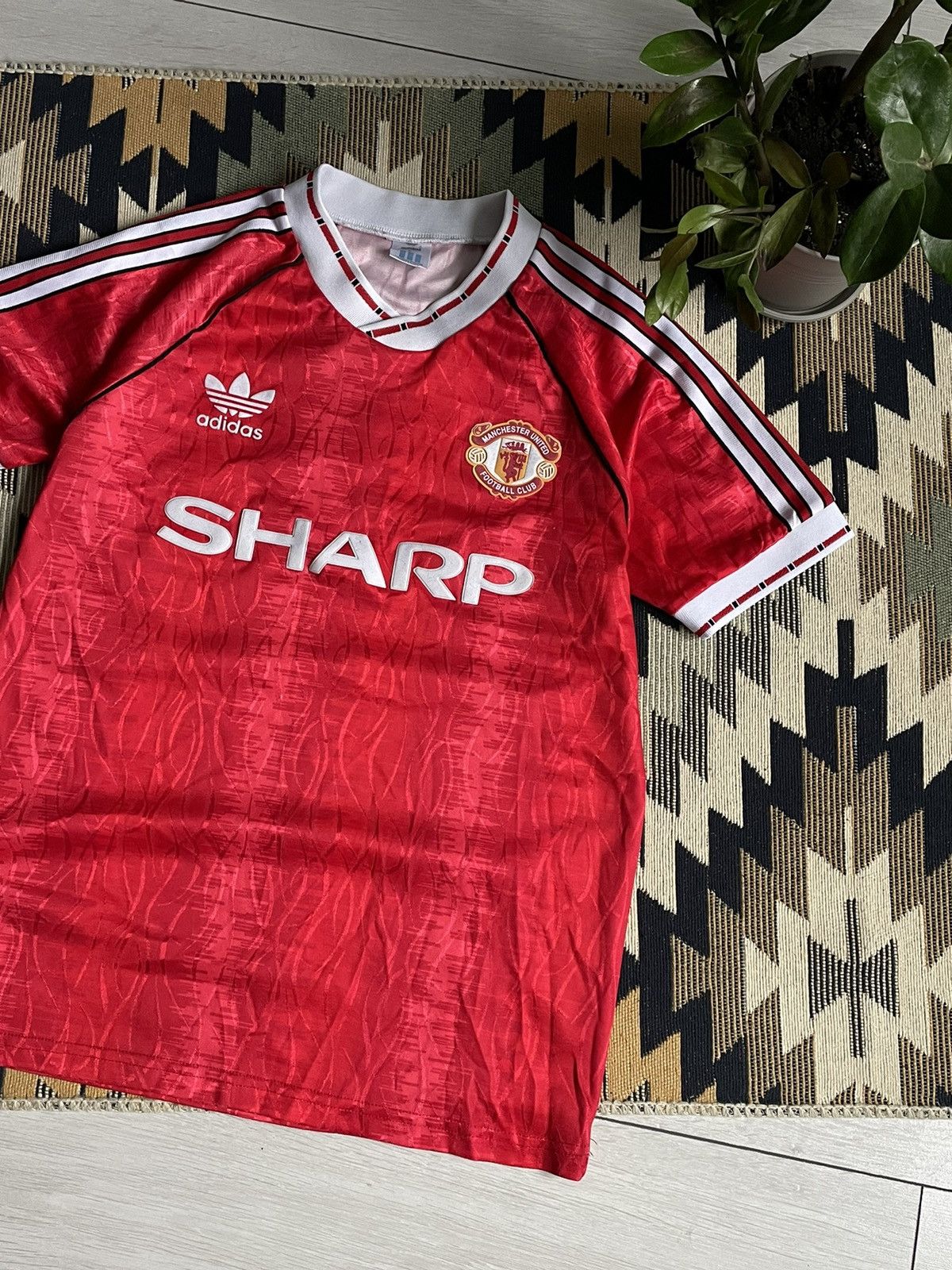 Vintage Vintage 90-92’s Adidas Manchester United Retro Jersey Size US S / EU 44-46 / 1 - 3 Thumbnail