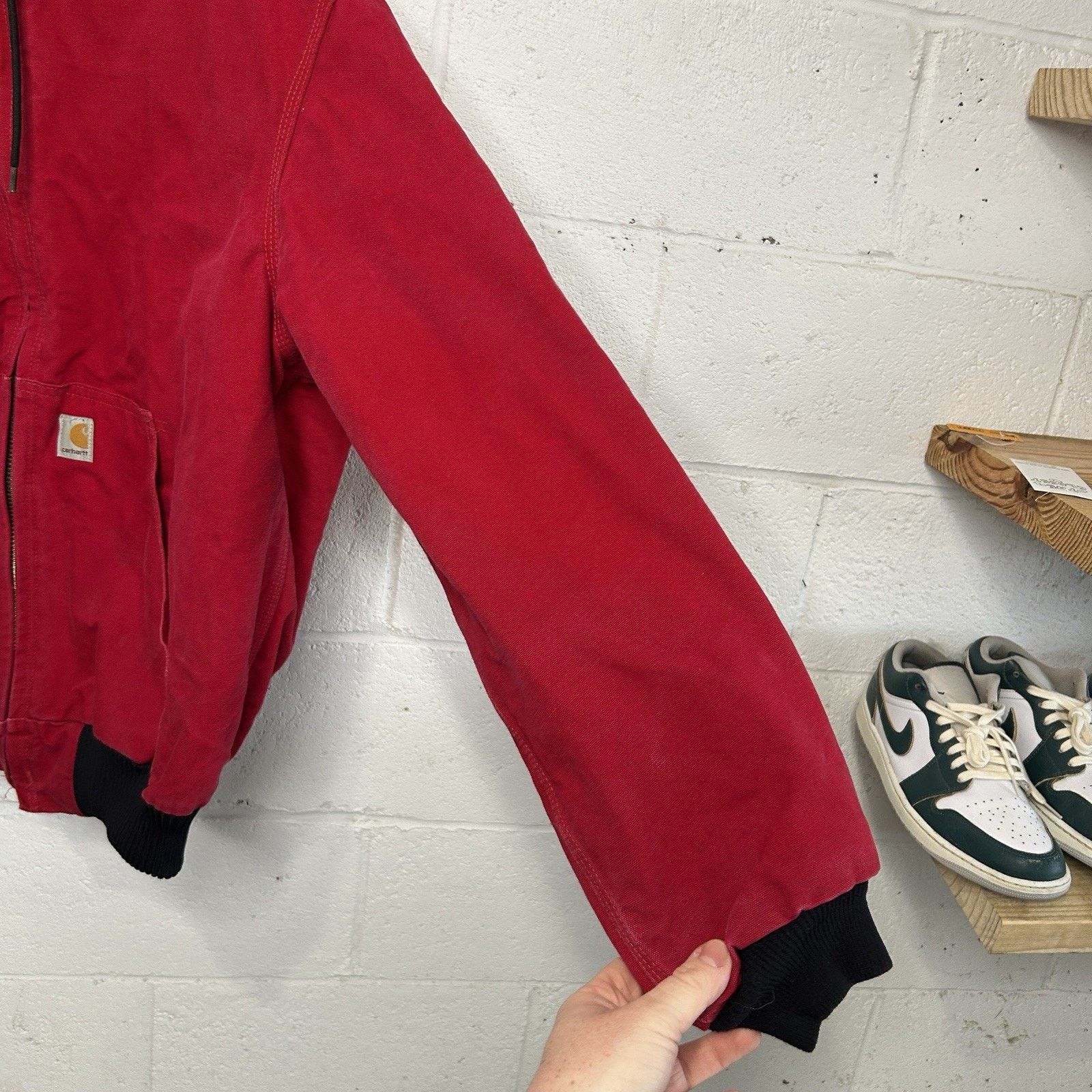Carhartt Vintage Carhartt Quilted Hooded Active Jacket “Red” J04 RED Size US L / EU 52-54 / 3 - 9 Thumbnail
