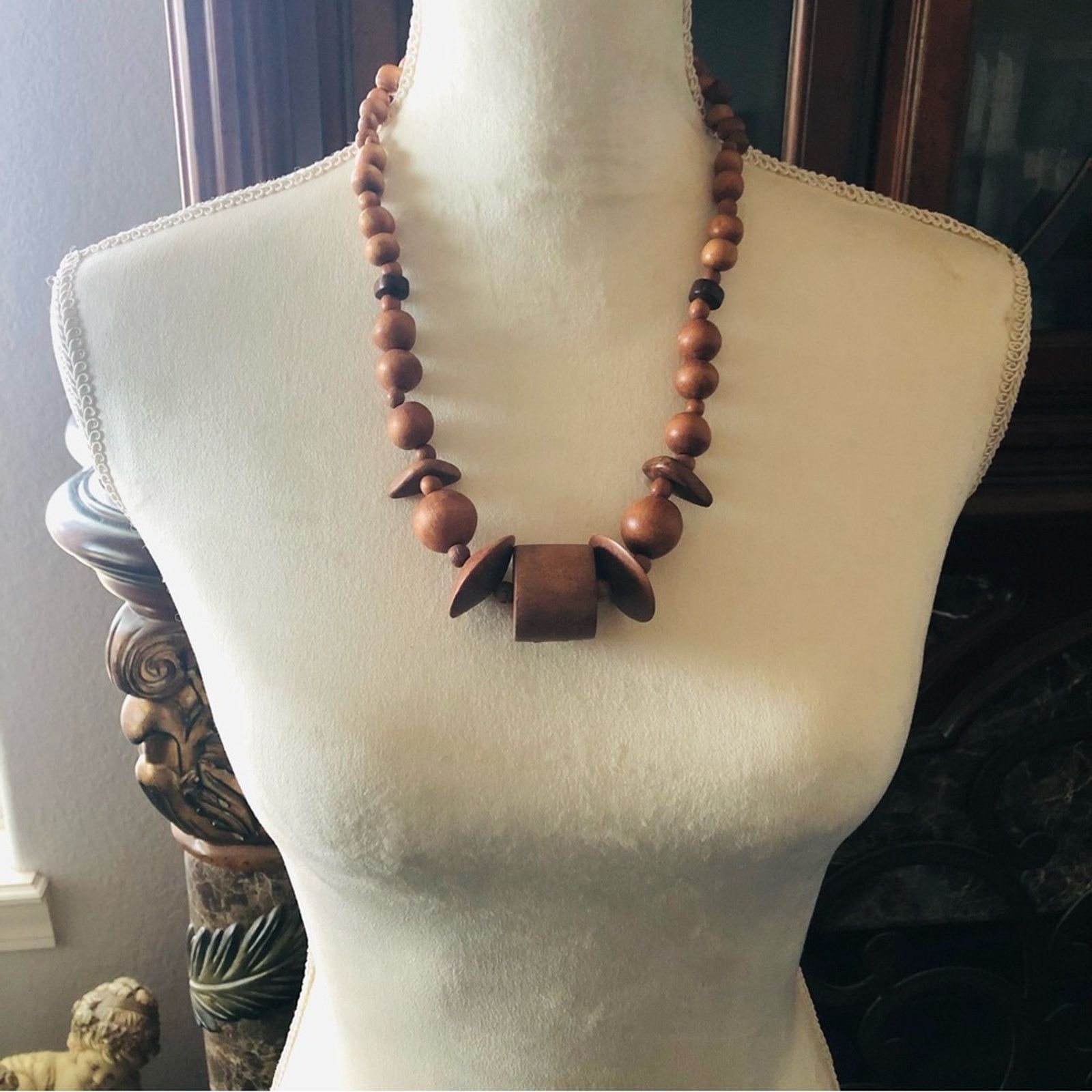 Vintage Vintage handmade wood bead necklace Size ONE SIZE - 7 Thumbnail