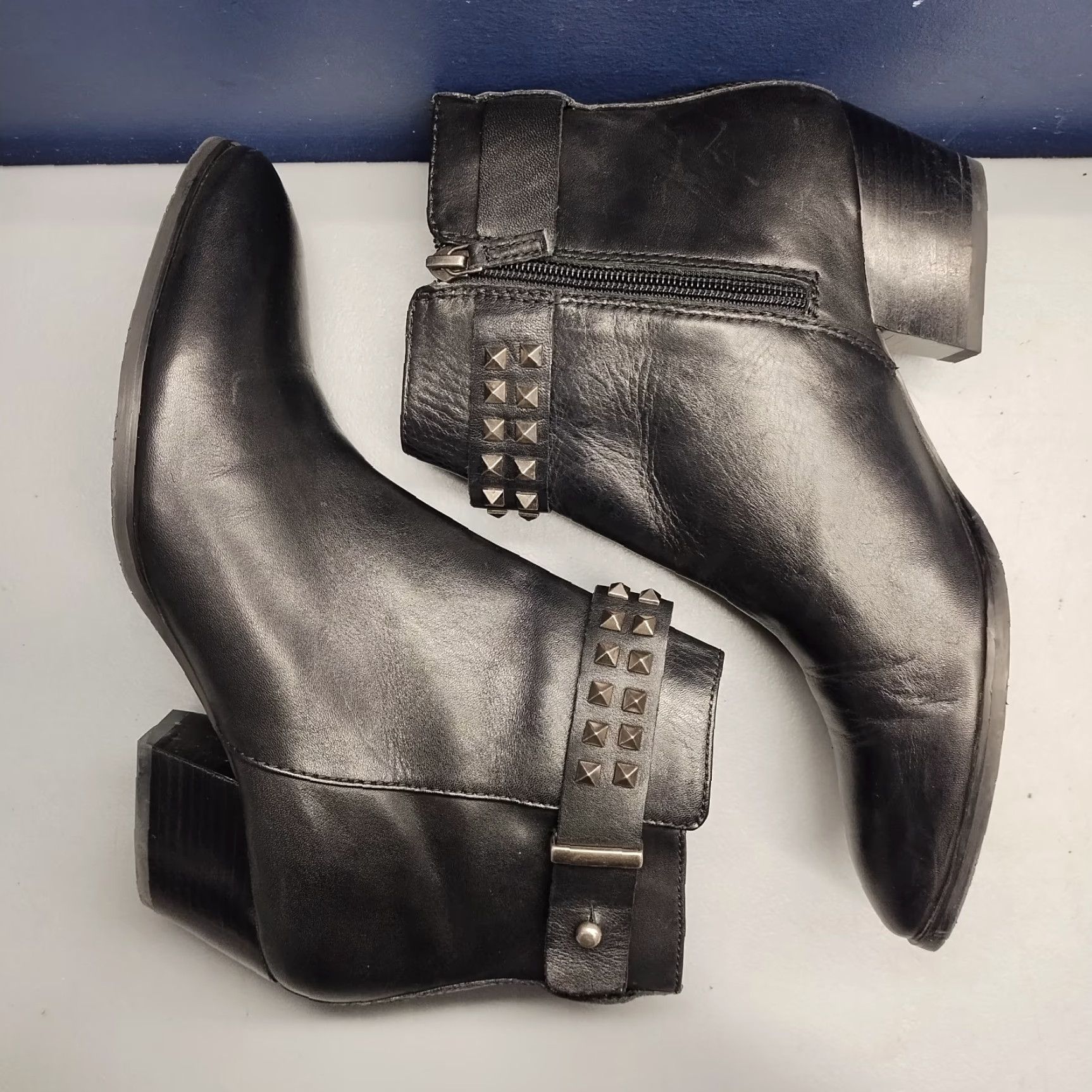 Franco Sarto Franco Sarto Quest Ankle Boots Womens Size 8 Black Leather Studded Side Zip Bootie Size US 8 / IT 38 - 3 Thumbnail