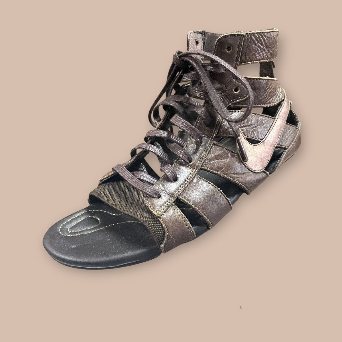 Nike NIKE WMNS GLADIATOR SANDALS Size US 6 / EU 39 - 9 Thumbnail