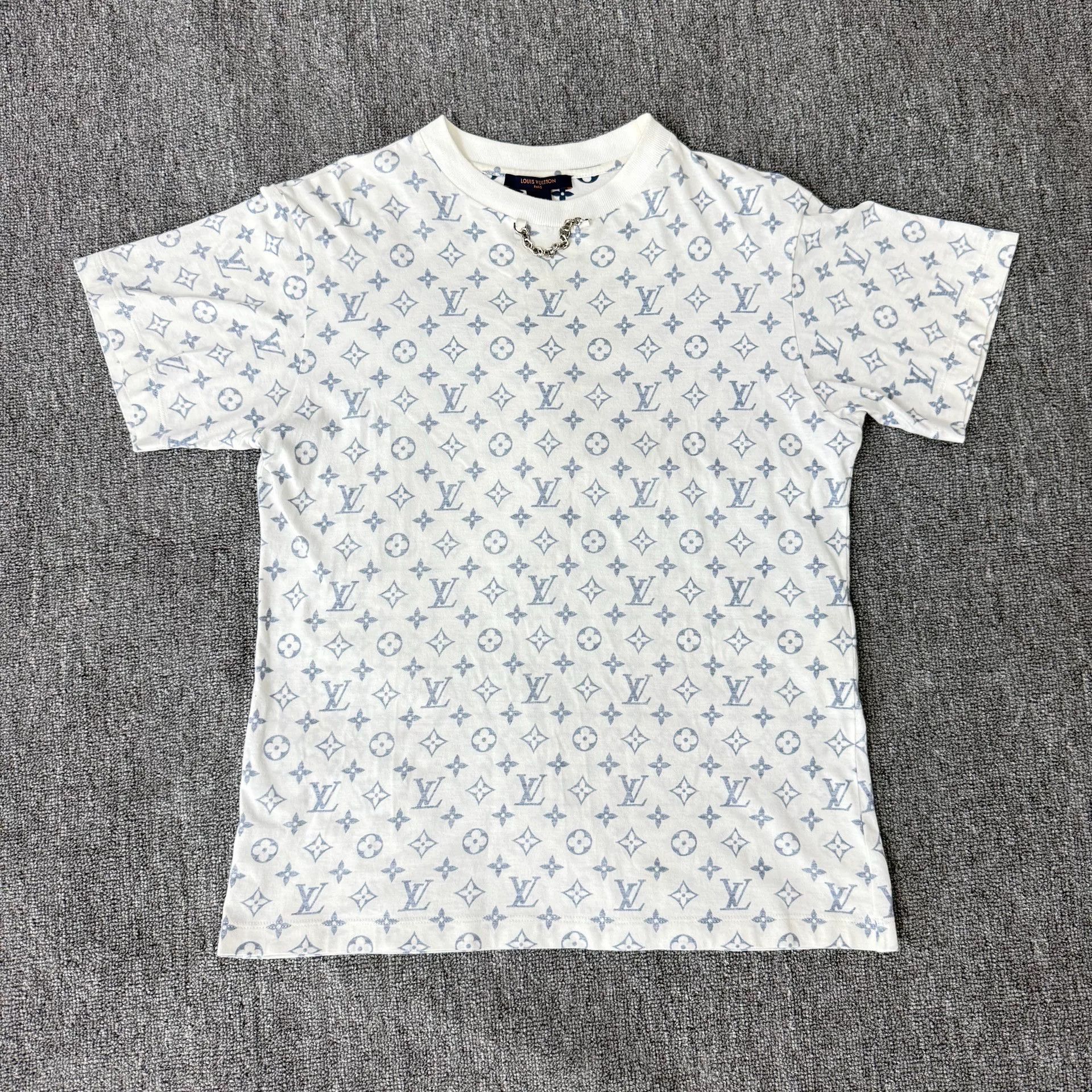 Louis Vuitton LV Monogram Print Short Sleeve Top Size US M / EU 48-50 / 2 - 1 Thumbnail