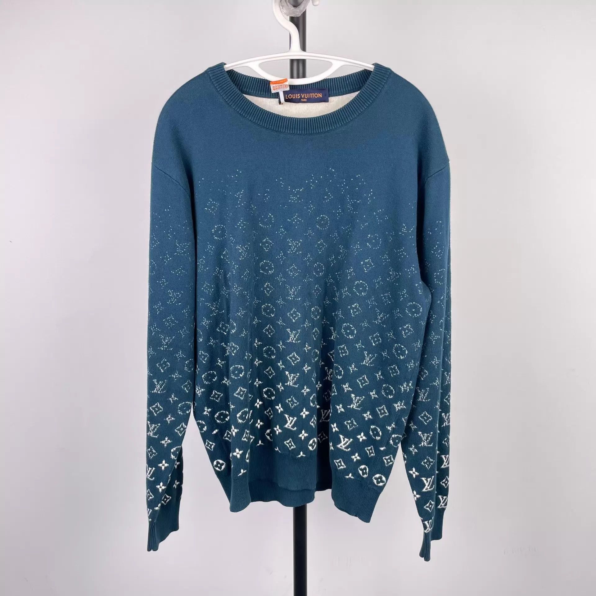 Louis Vuitton LV Cyan Classic Logo Knitted Long Sleeve Sweater Size M Size US M / EU 48-50 / 2 - 1 Thumbnail
