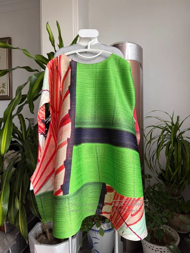 Issey Miyake Issey Miyake Spring Top Size L / US 10 / IT 46 - 7 Thumbnail