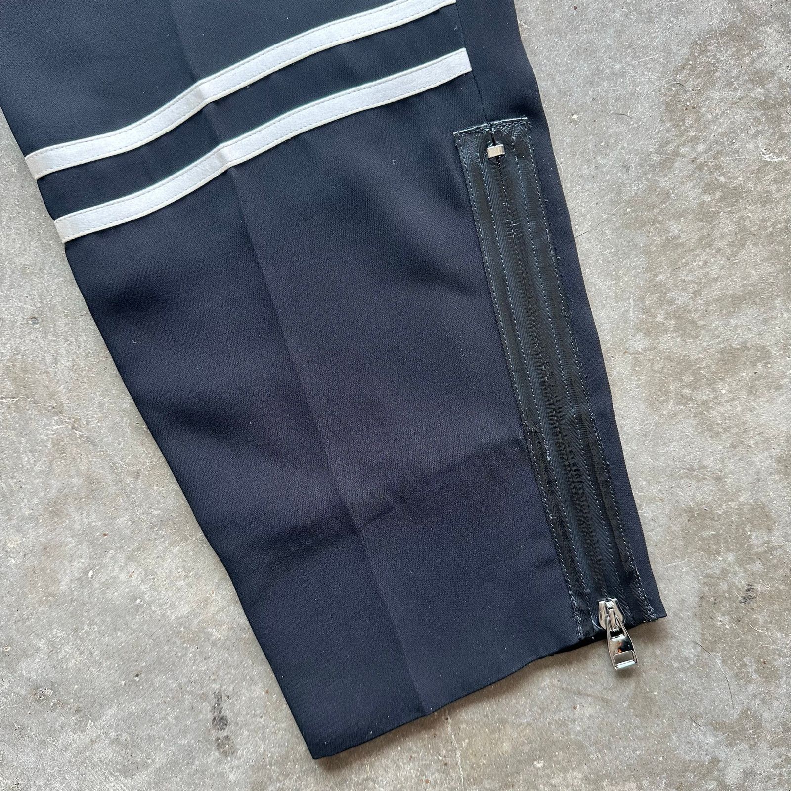 Alexander McQueen Alexander McQueen Pants Size US 30 / EU 46 - 7 Thumbnail