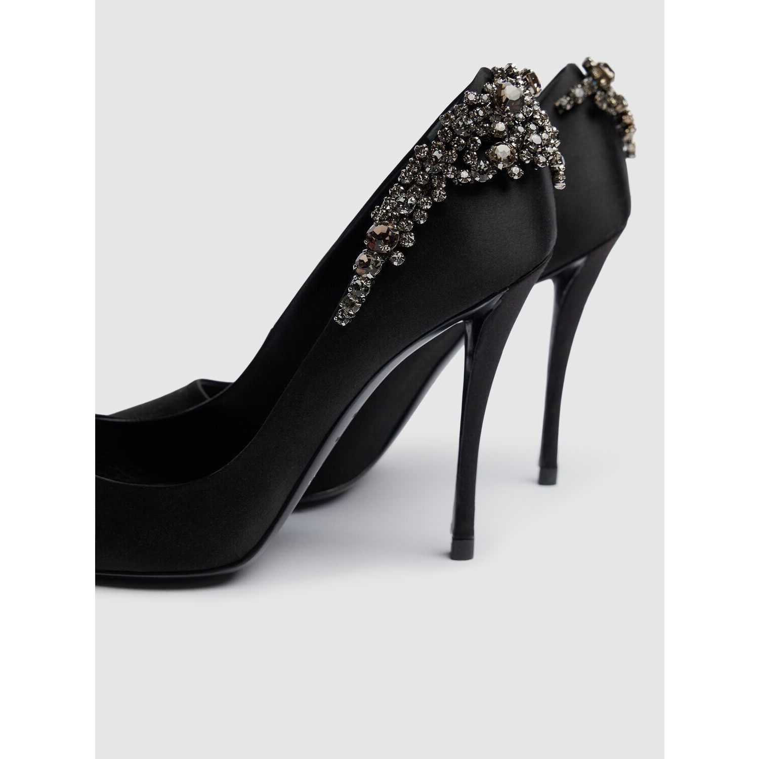 ROGER VIVIER Efflorescence $1895 Black Satin 100mm Pumps New