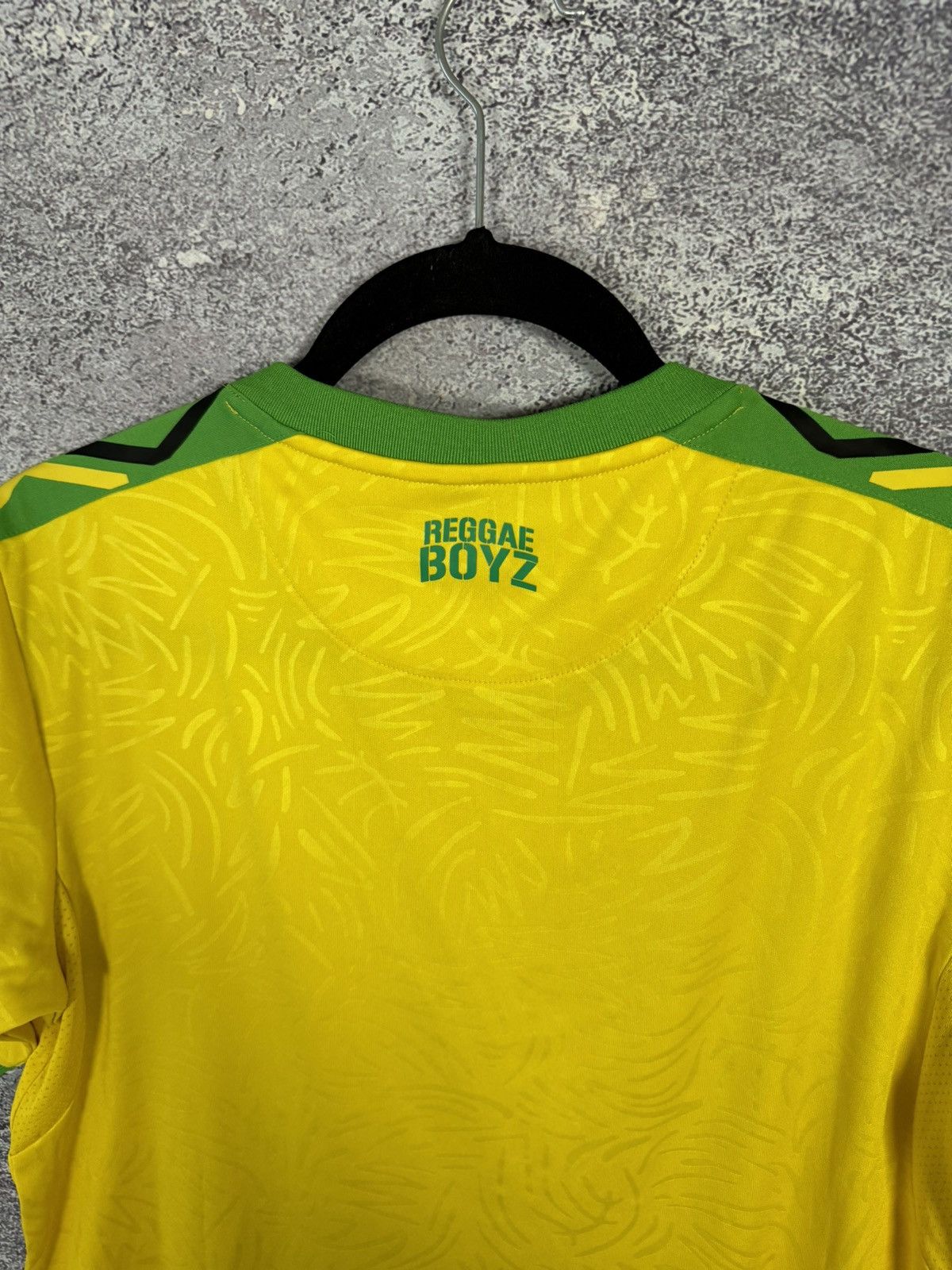 Umbro × Vintage Vintage Jamaica National Team 2018 Umbro Jersey Size US S / EU 44-46 / 1 - 11 Thumbnail