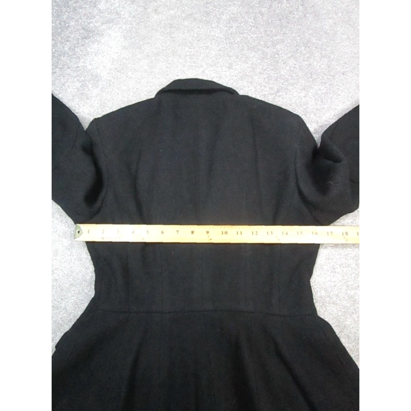 Uniqlo Uniqlo Carine Roitfeld Sports Coat Womens Small Black Wool Blazer Size S / US 4 / IT 40 - 5 Thumbnail