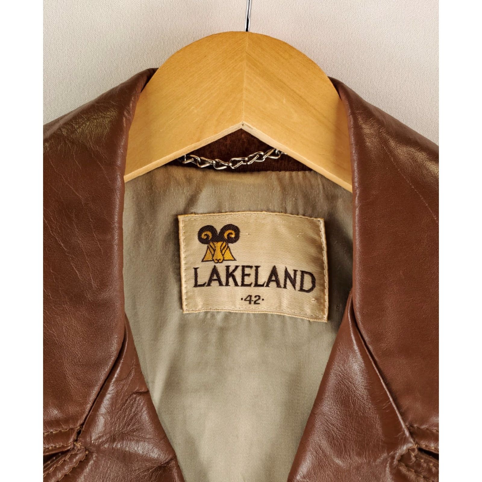 Vintage VINTAGE Lakeland Leather Jacket Car Coat Brown Big Collar Mens 42 Overcoat 70s Disco Mens 42 Brown Size US XS / EU 42 / 0 - 2 Thumbnail
