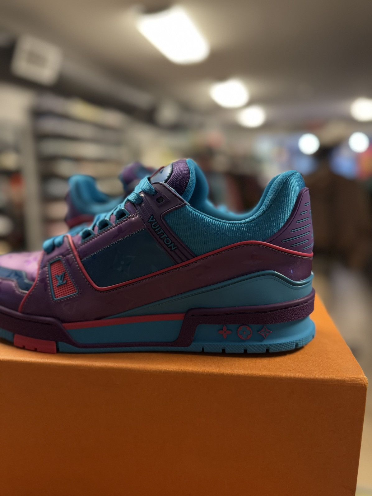 Louis Vuitton Louis Vuitton Virgil Abloh Trainer Colorful Size 9LV/10US Size US 10 / EU 43 - 3 Thumbnail