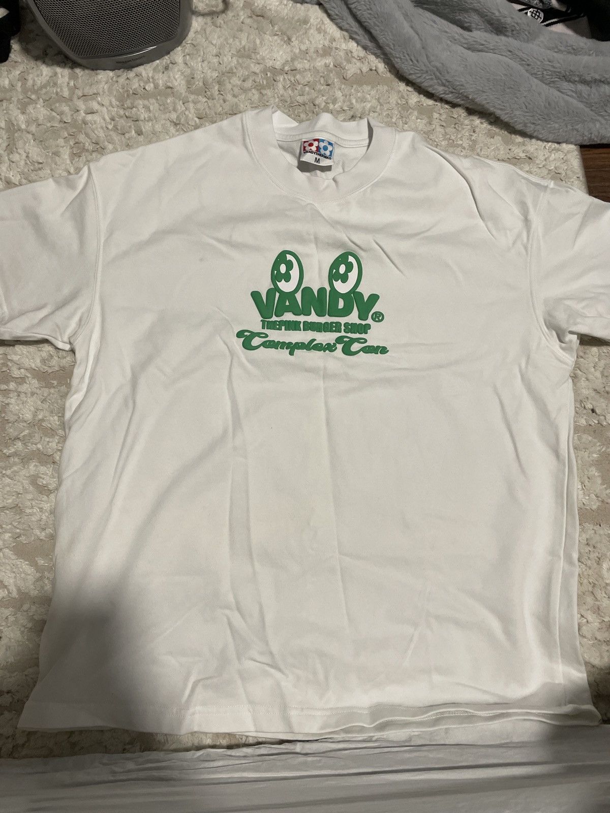 Vandy The Pink Vandy The Pink ComplexCon Exclusive T Shirt Size US M / EU 48-50 / 2 - 1 Preview