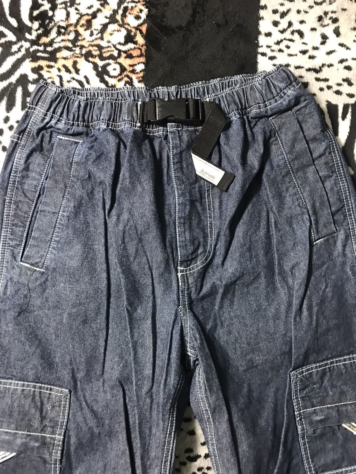 Airwalk vintage Size 34 airwalk pocket pants Size US 28 / EU 44 - 4 Thumbnail