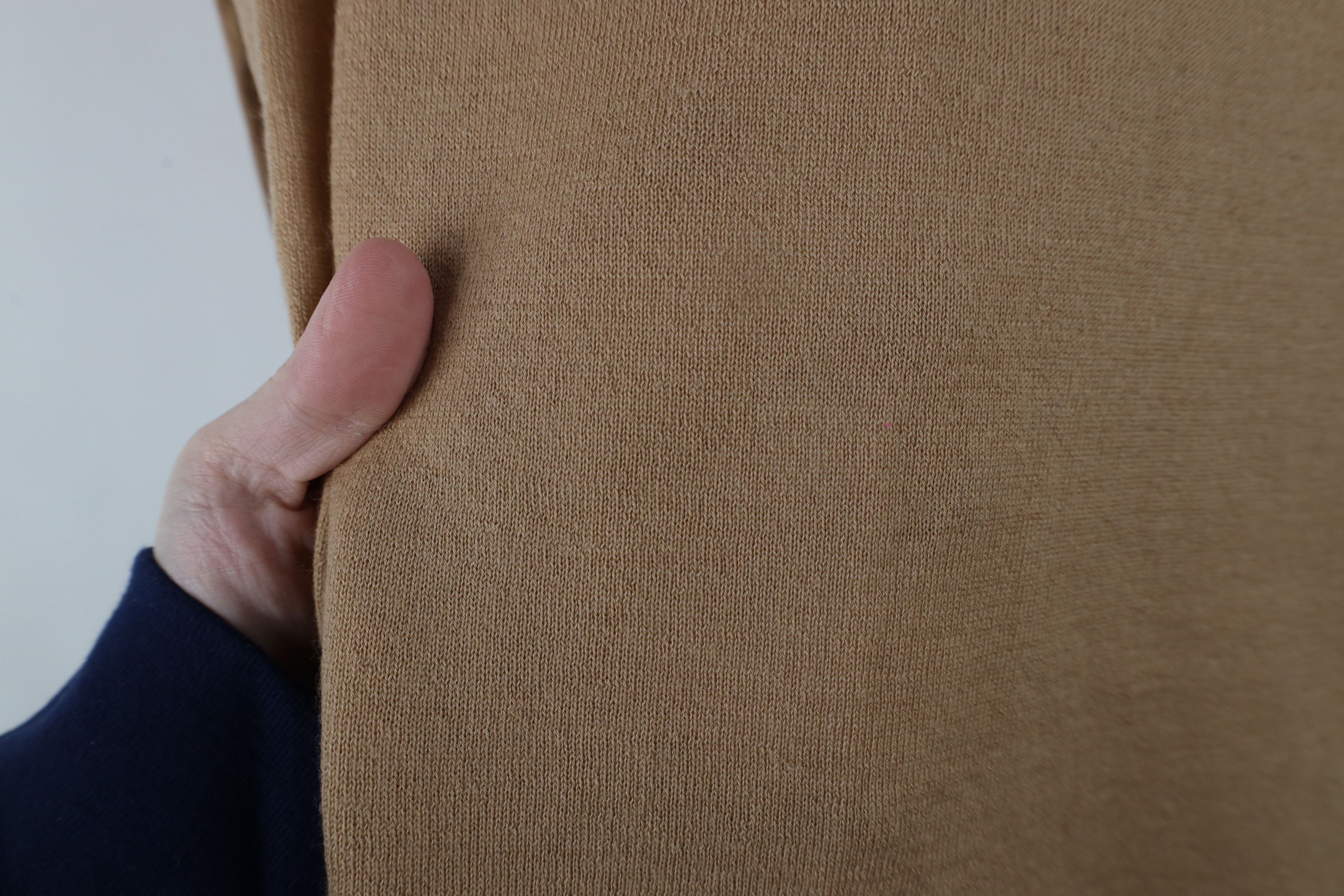 Neiman Marcus × Vintage Vintage Neiman Marcus Lightweight Cashmere Sweater Beige Size L / US 10 / IT 46 - 4 Thumbnail