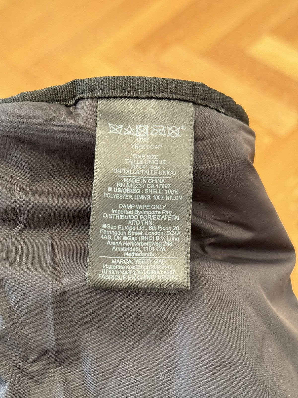 Gap × Yeezy YEEZY X GAP black snake bag engineered by Balenciaga Size ONE SIZE - 10 Thumbnail