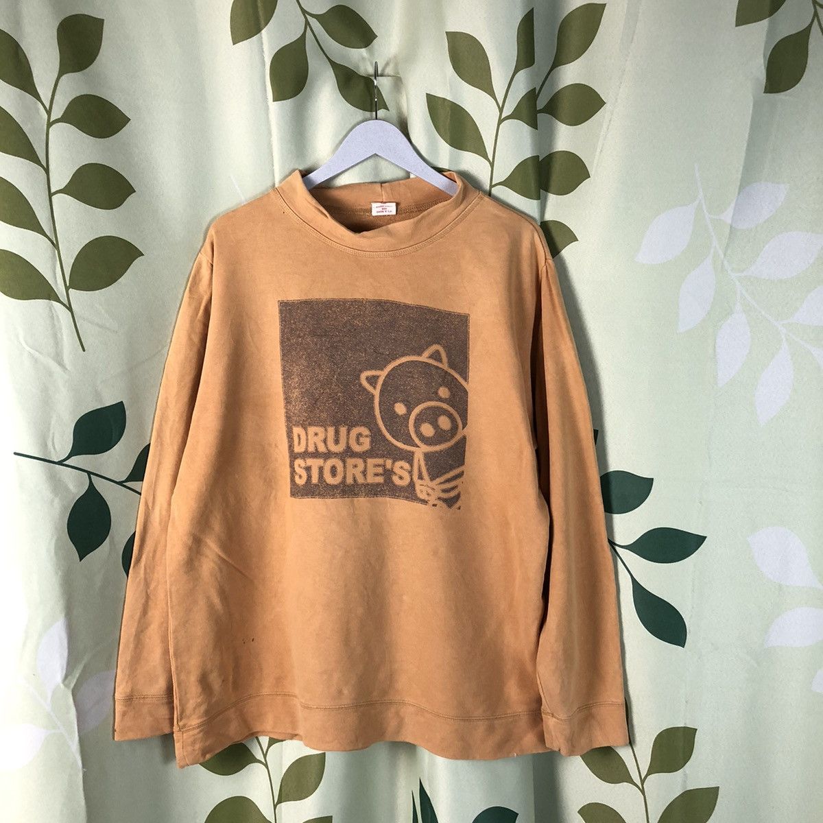 Japanese Brand Drug Stores pig Brown Sweatshirt #7423 Size US XL / EU 56 / 4 - 1 Thumbnail