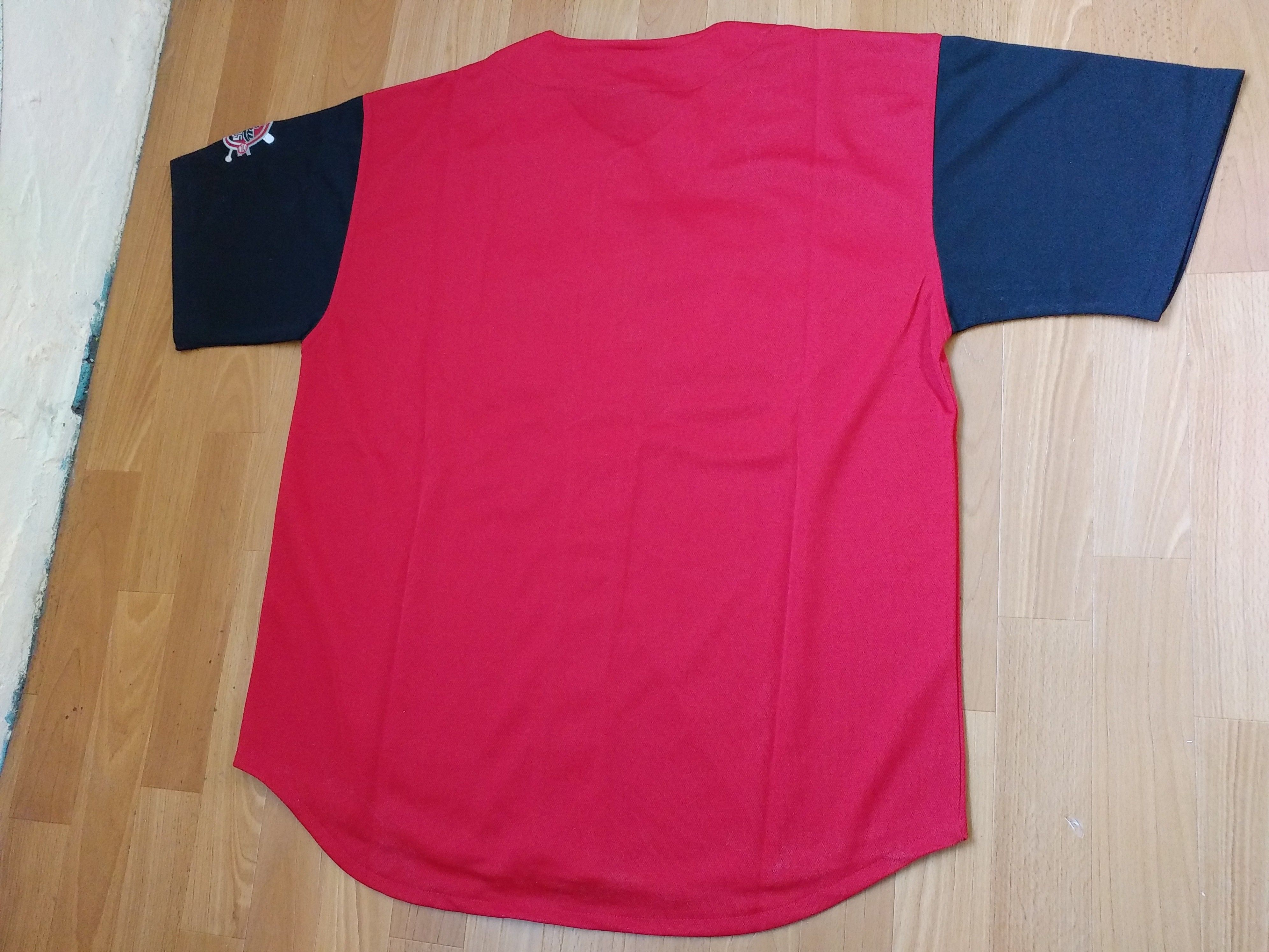 Fubu FUBU jersey, vintage hip hop t-shirt, 90s, 1990s, Y2K size L Size US L / EU 52-54 / 3 - 7 Thumbnail