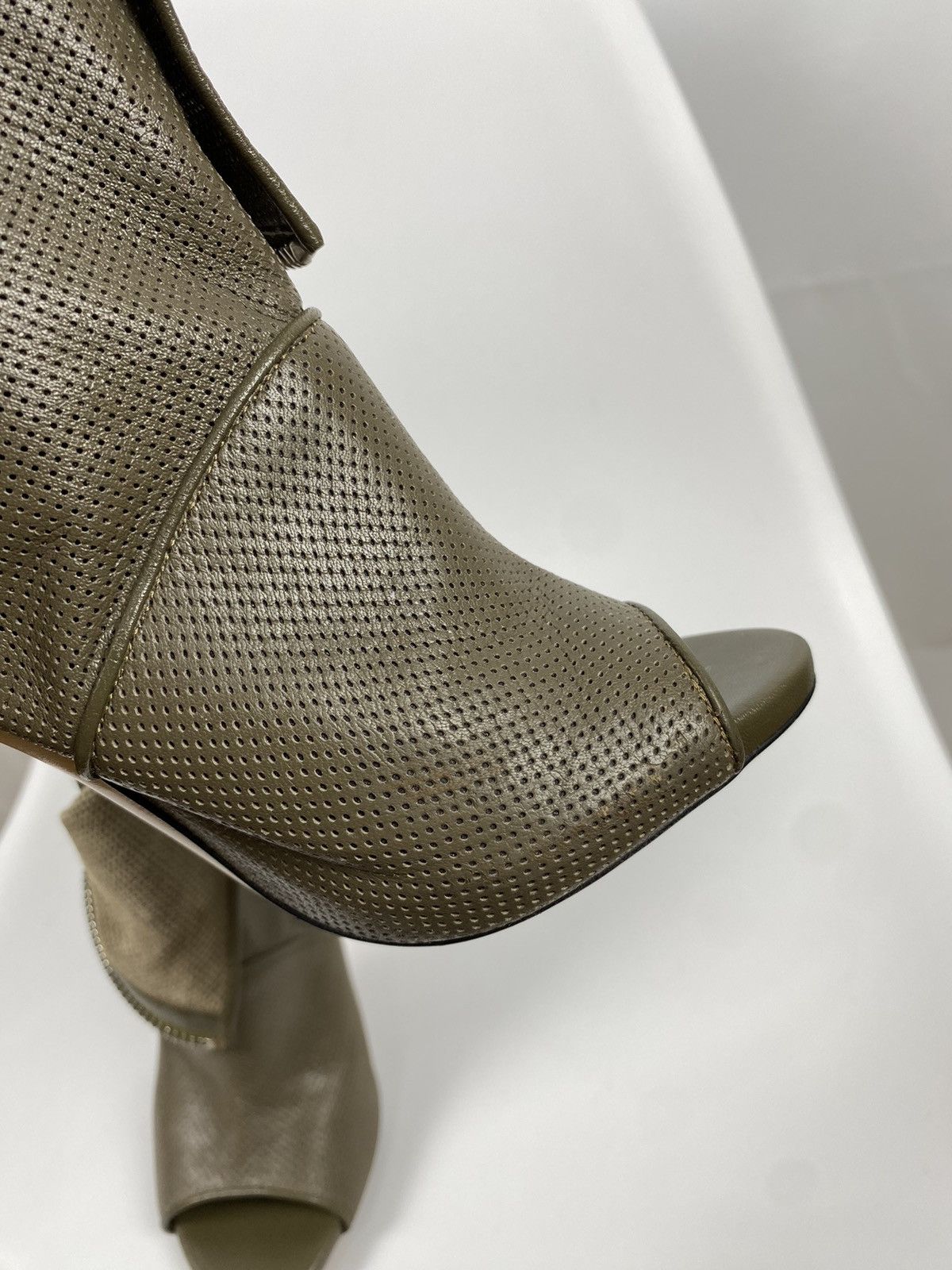 Casadei Casadei Open Toe Bootie Genuine Perforated Leather size 7 Size US 7 / IT 37 - 10 Thumbnail