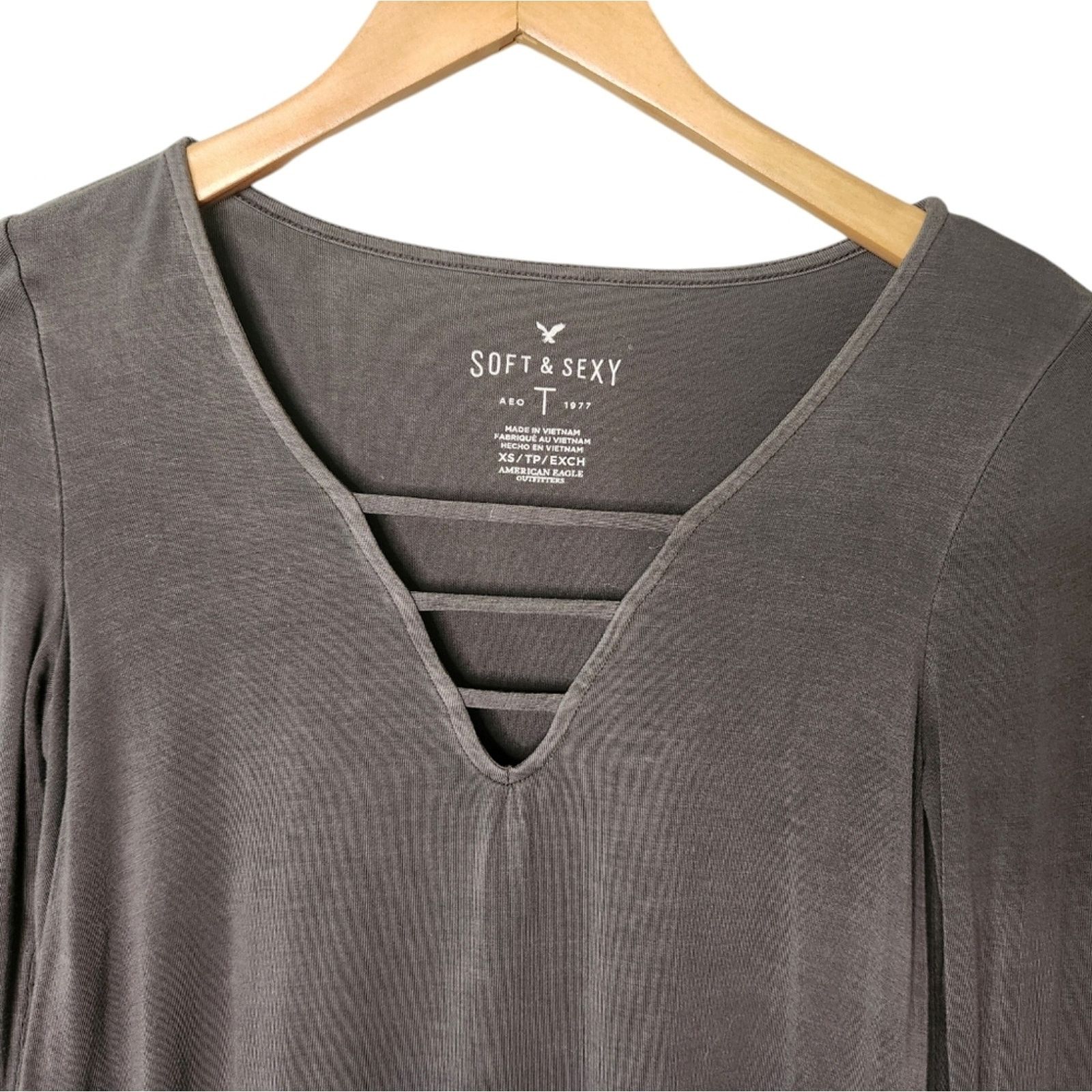 American Eagle Outfitters American Eagle Soft & Sexy Bell Sleeve Long Sleeve top xs Size XS / US 0-2 / IT 36-38 - 3 Thumbnail