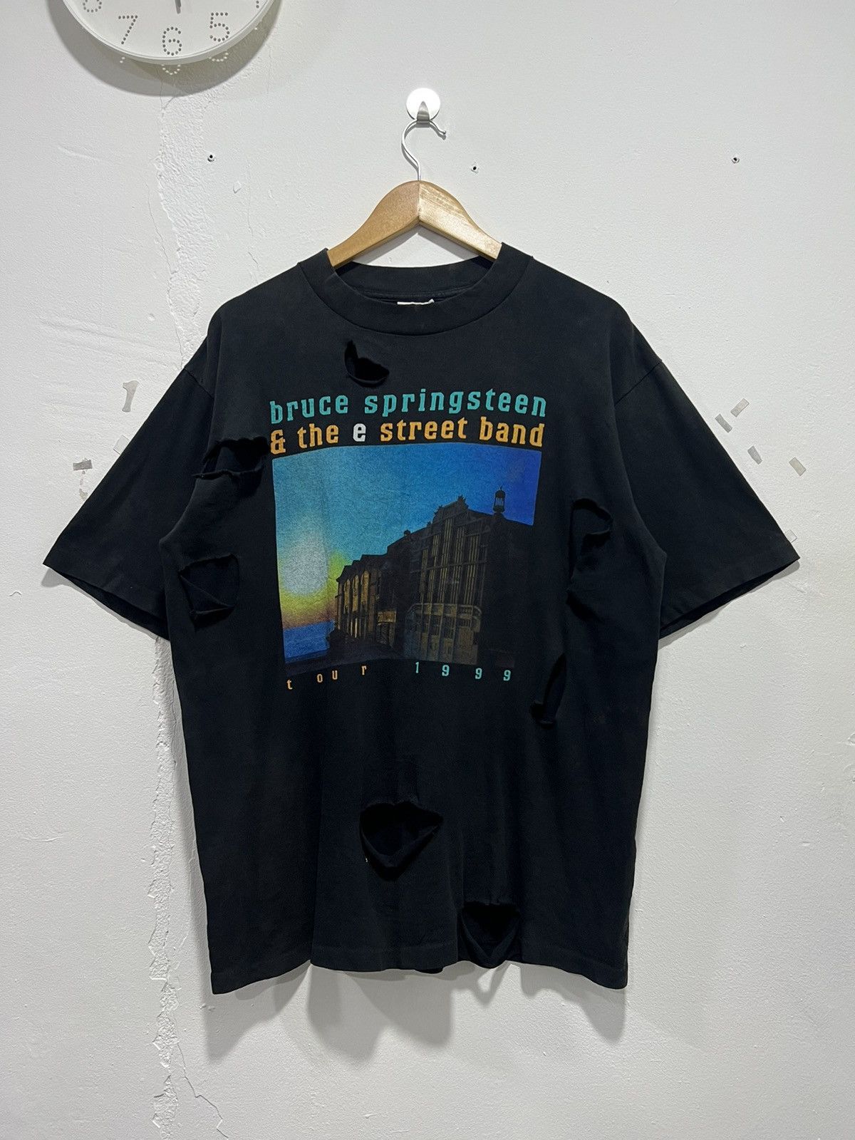 Band Tees × Vintage Vintage 1999’ Bruce Springsteen & The Street Band Distressed Tshirt Size US L / EU 52-54 / 3 - 1 Thumbnail
