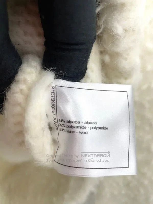 Chanel Chanel Cream Alpaca Wool Long Sleeve Cardigan . Size S / US 4 / IT 40 - 9 Thumbnail
