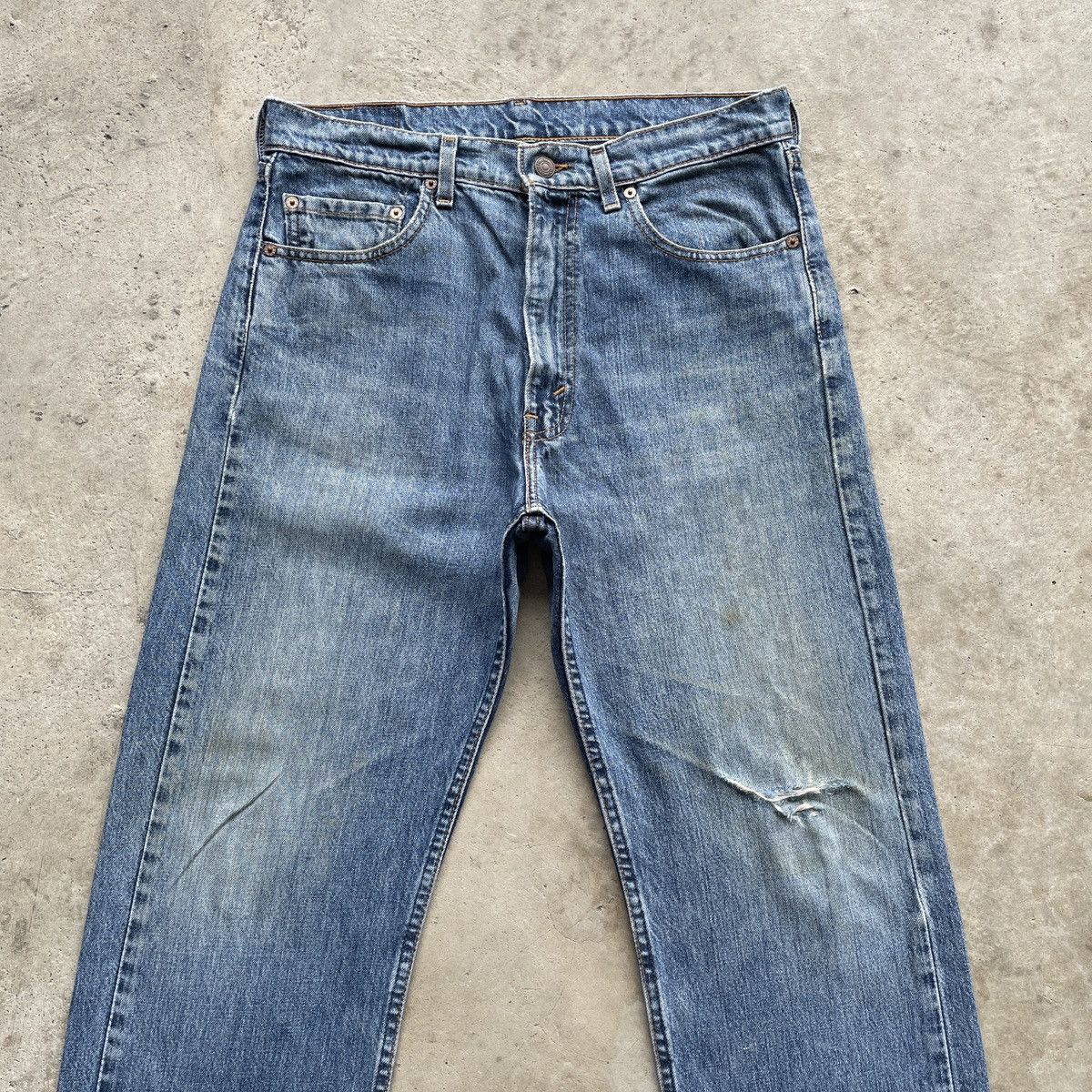 Jean × Levi's Vintage Clothing × Vintage Vintage Levi’s 519 Distressed Jeans Denim Pants Faded W32x29 Size US 32 / EU 48 - 3 Thumbnail