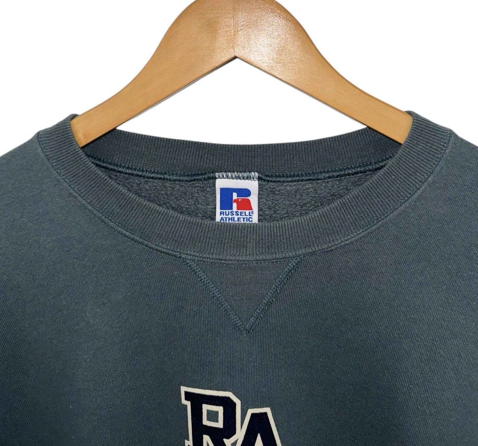 Russell Athletic Vintage Russell Forest Green Center Logo Crewneck L Size US 34 / EU 50 - 2 Thumbnail