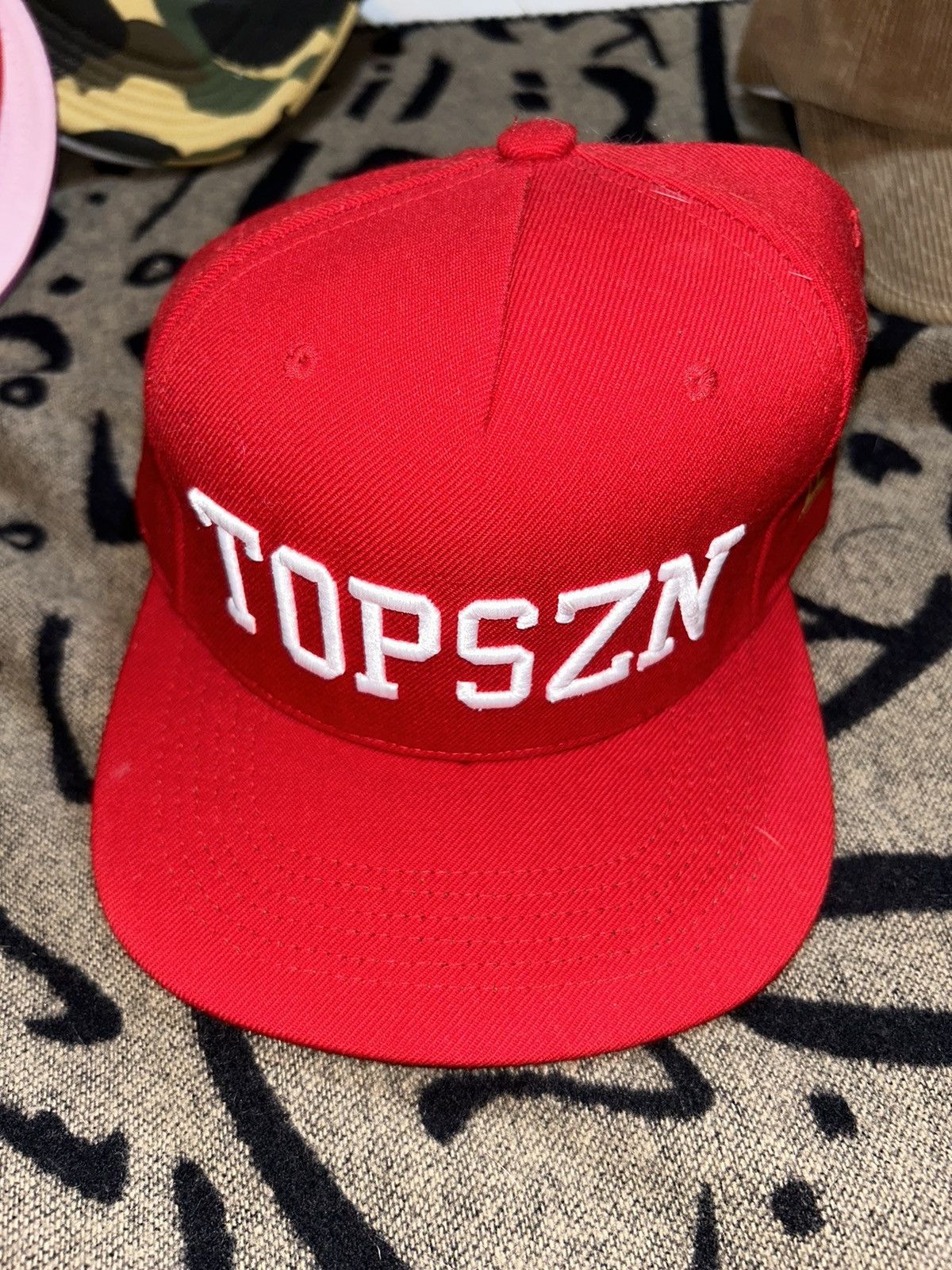 October's Very Own 2014 TOPSZN x OVO FNF Hat Size ONE SIZE - 2 Thumbnail