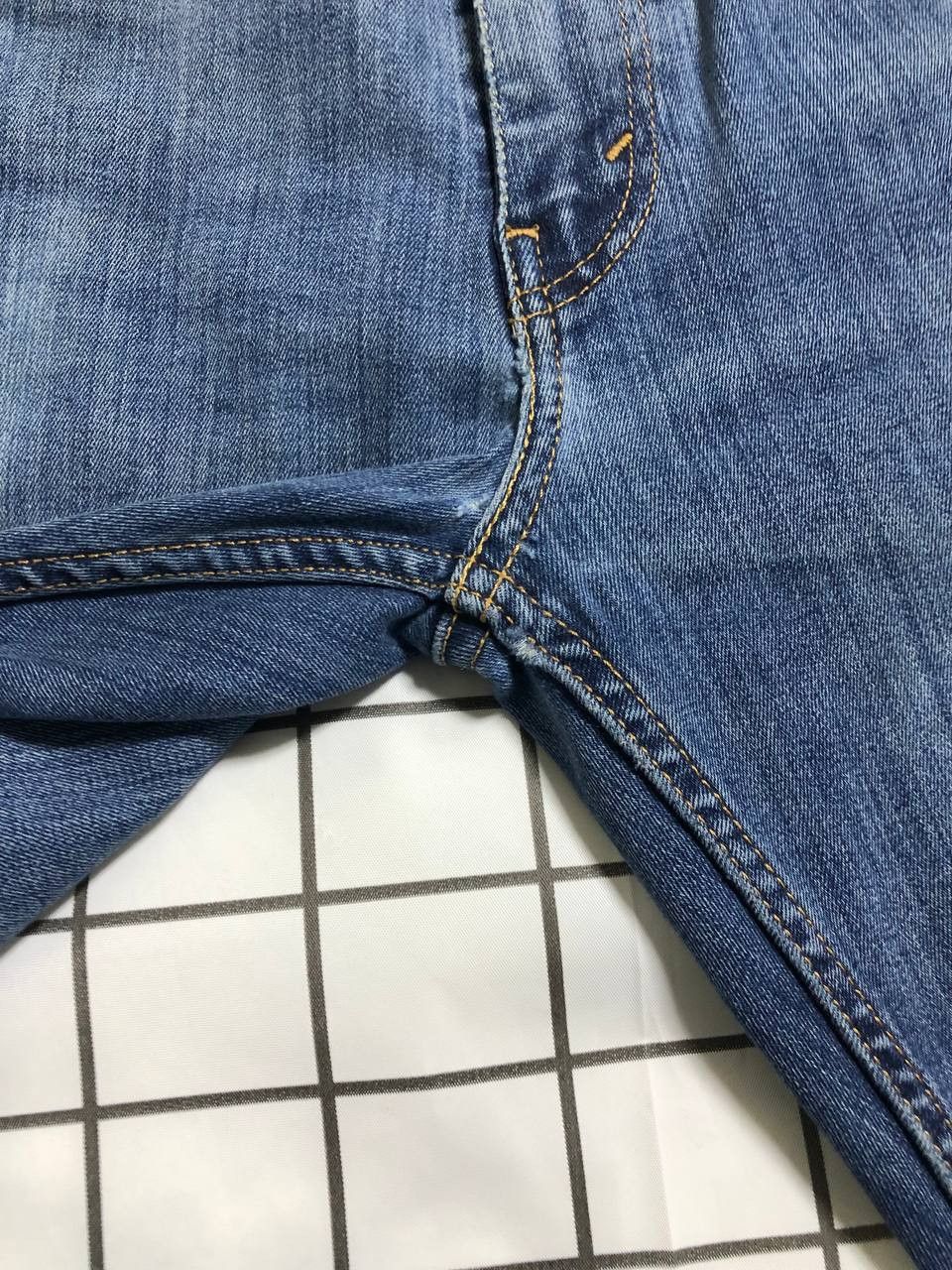 Levi's Levis Mens 502 Straight Jeans Blue Medium Wash Denim Size US 31 - 9 Thumbnail