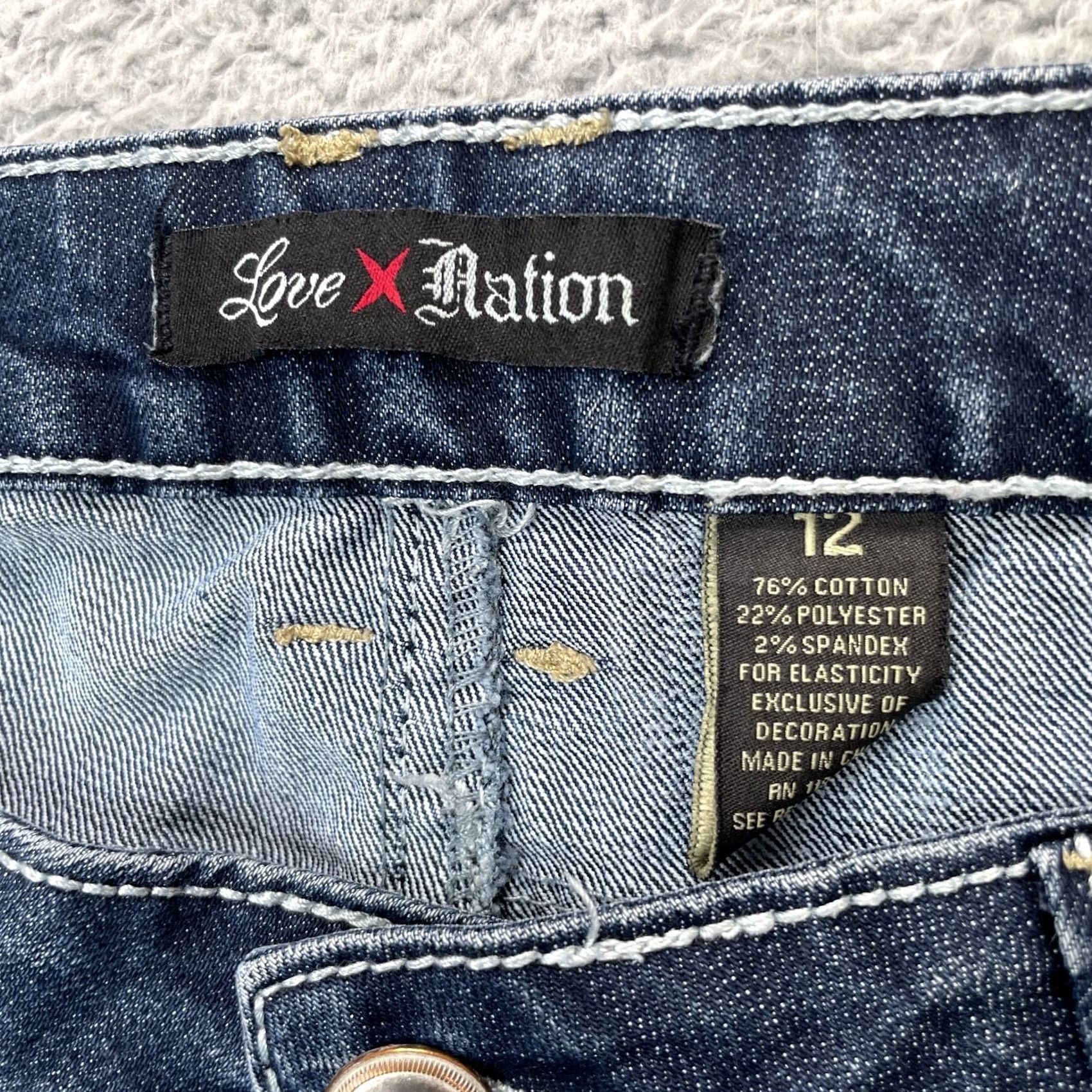 Vintage Love Nation Angel Wings Jeans Womens 12 Bootcut Embroidered Beaded 5-Pocket Denim Cotton Polyester Spandex Blue Size 34" / US 12 / IT 48 - 4 Thumbnail