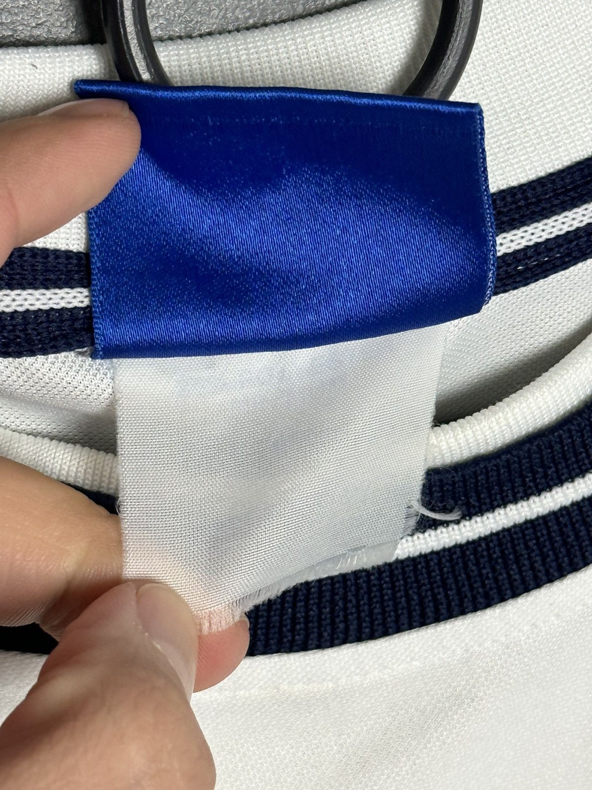 Umbro England National Team 99/01 Home Football Soccer Jersey Size US L / EU 52-54 / 3 - 16 Thumbnail