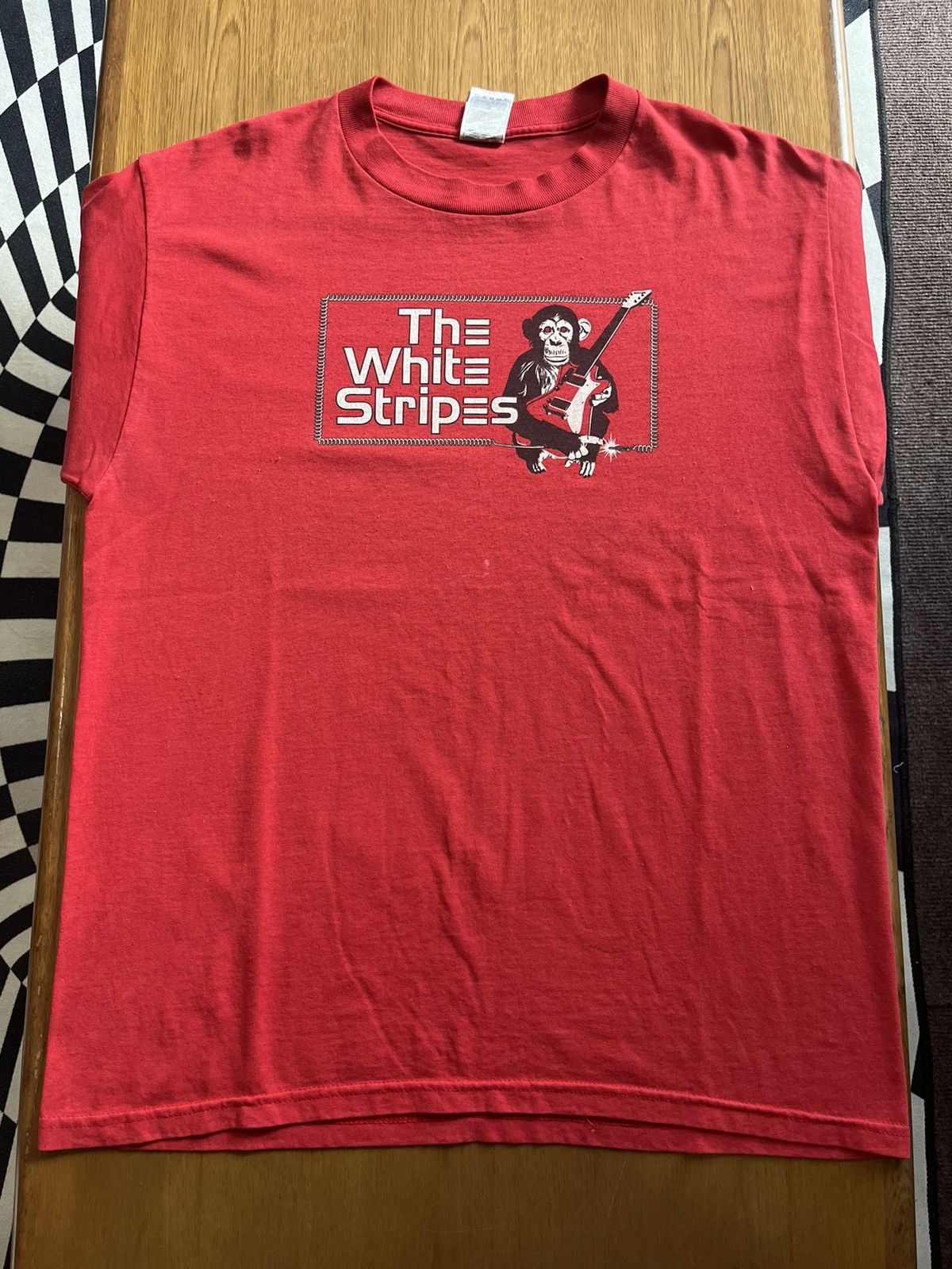 Band Tees Vintage The White Stripes 04’s Band tshirt Size US L / EU 52-54 / 3 - 3 Thumbnail