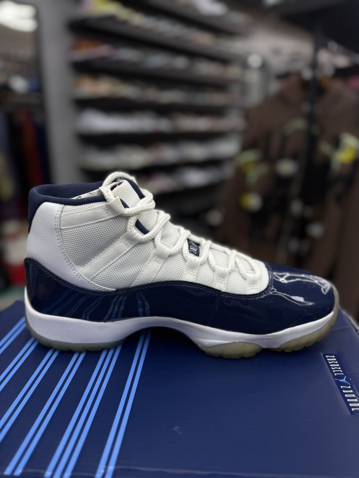 Jordan Brand Jordan 11 Win Like 82 (378037-123) Size 10.5 🧼 Size US 10.5 / EU 43-44 - 7 Thumbnail