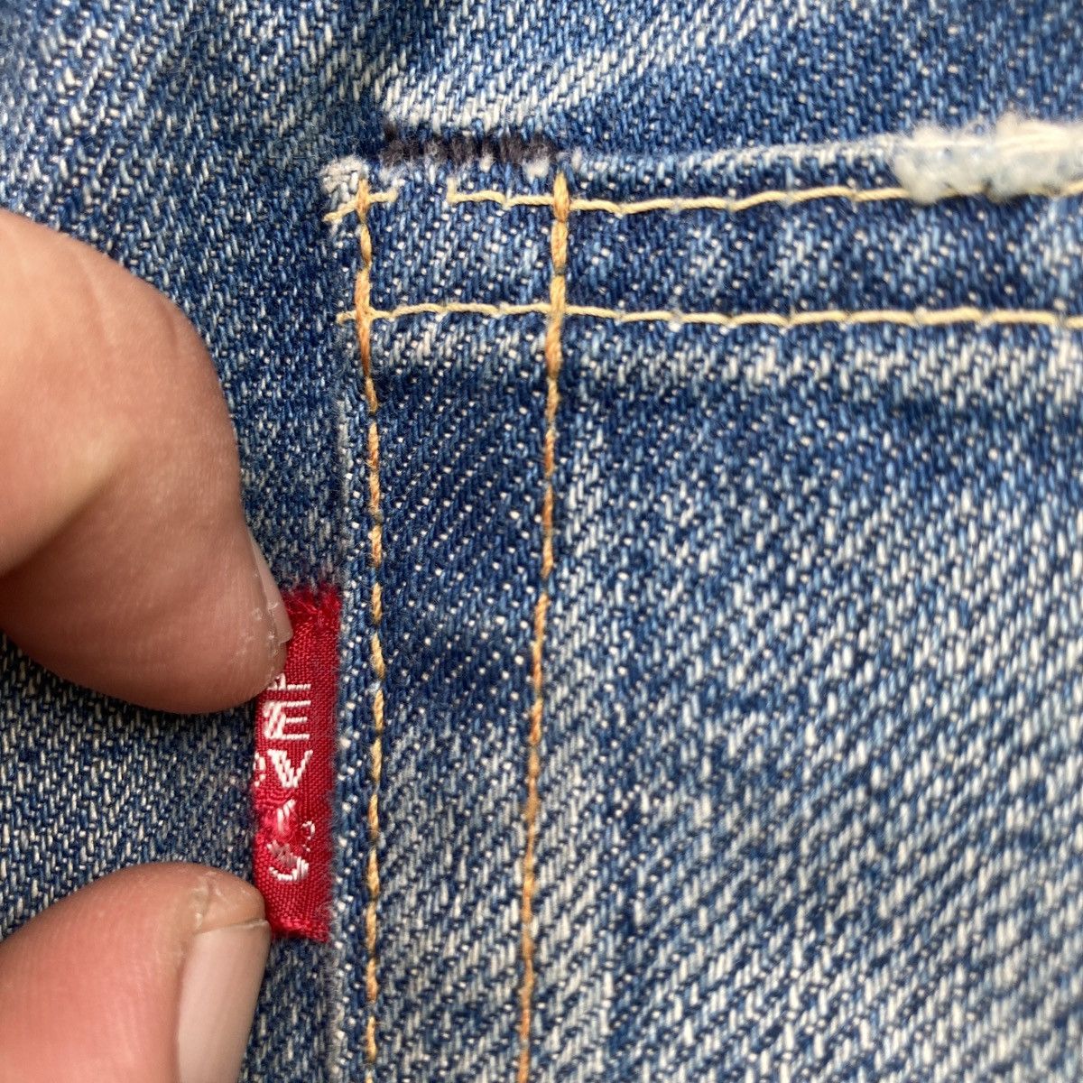 Levi's VINTAGE LEVI’S BIG E 501 SELVEDGE DISTRESSED JEANS Size US 32 / EU 48 - 17 Thumbnail