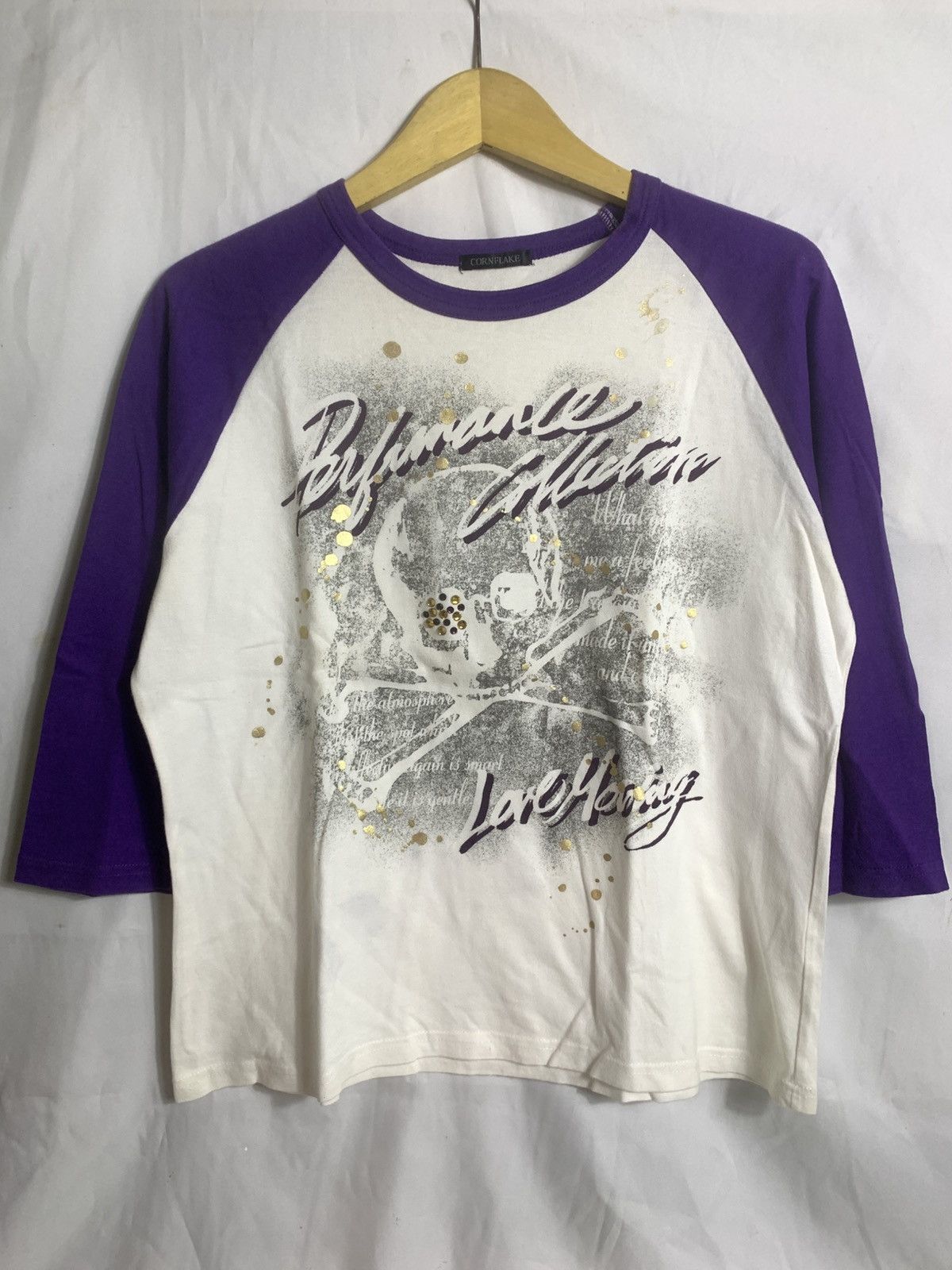Cornflake Skulls raglan shirt