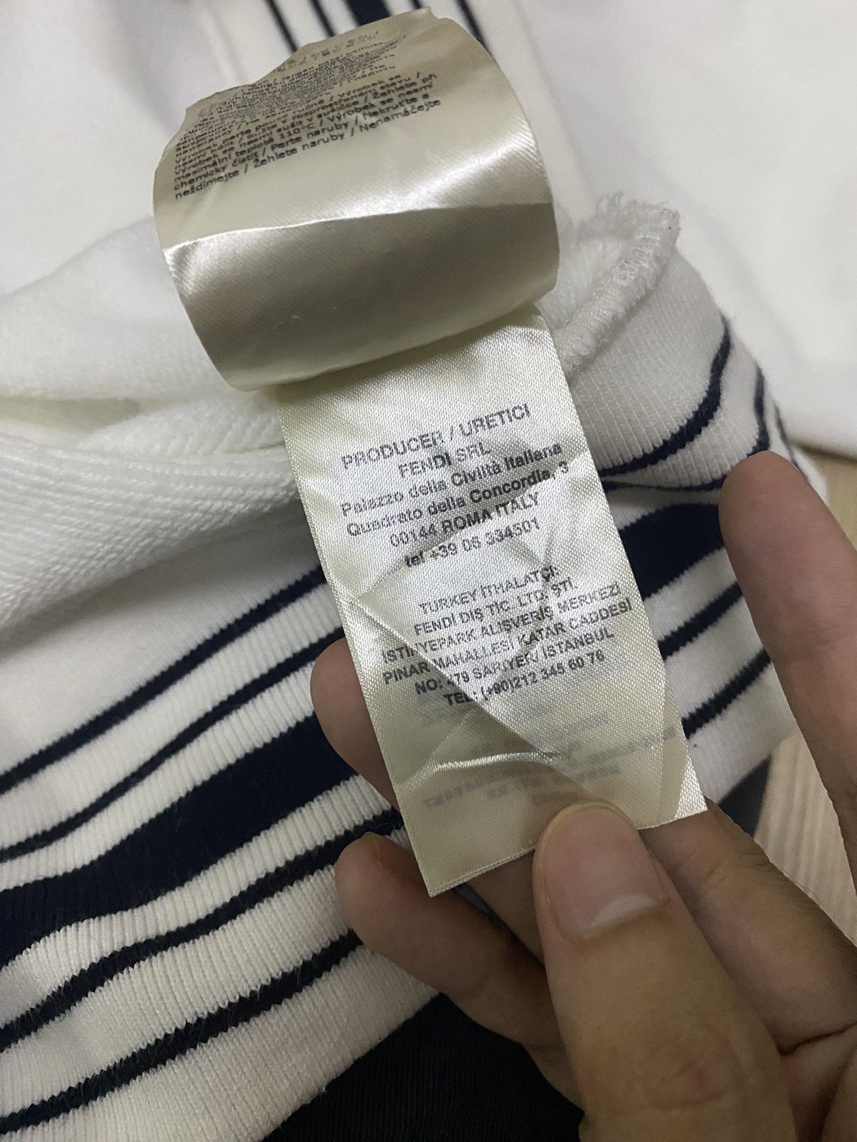 Fendi Fendi FF logo white sweatshirt Size US L / EU 52-54 / 3 - 13 Thumbnail