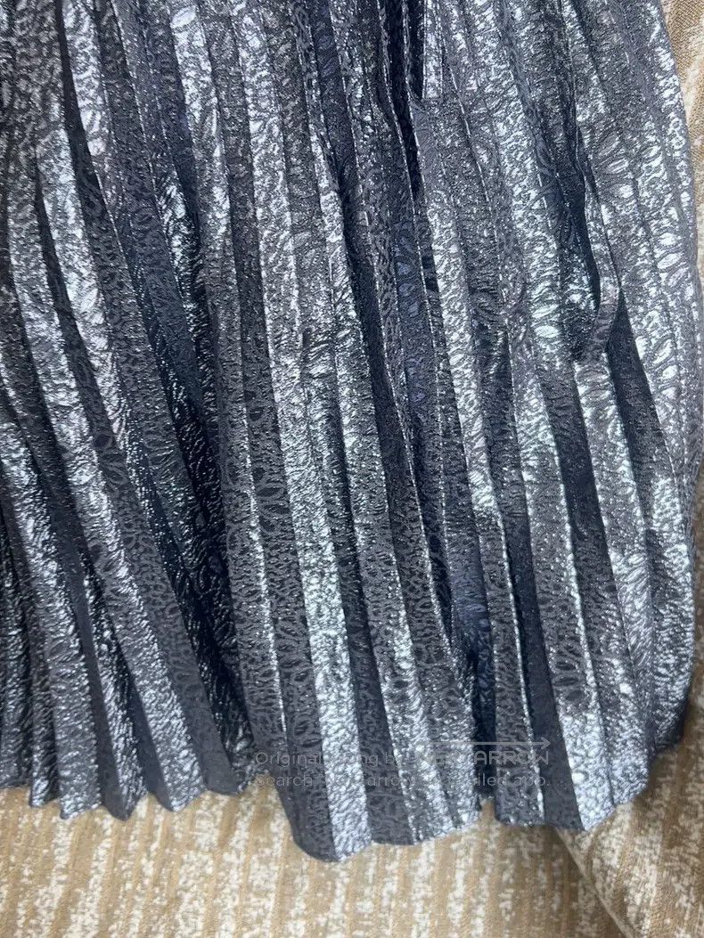Valentino Valentino skirt Size M / US 6-8 / IT 42-44 - 8 Thumbnail