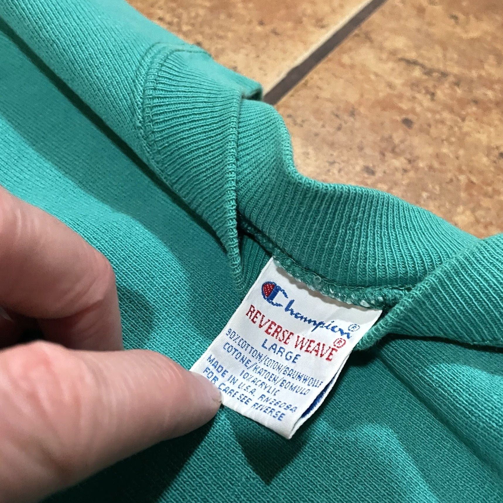 Champion VINTAGE Champion Sweatshirt Crewneck Unisex Adults 90s Turquoise Large Wide Weave Reverse Weave Size US L / EU 52-54 / 3 - 5 Thumbnail